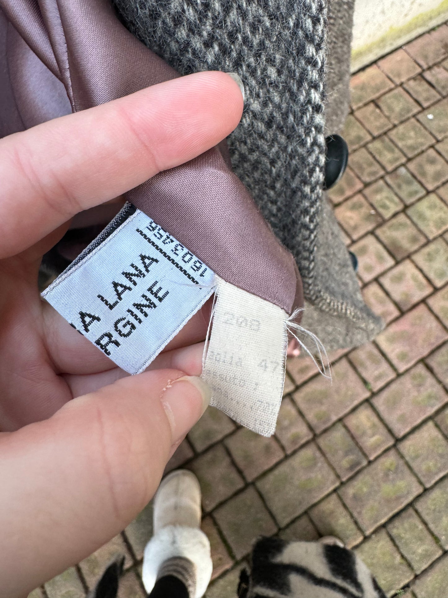 Cappotto corto sartoriale grigio spigato in pura lana vergine