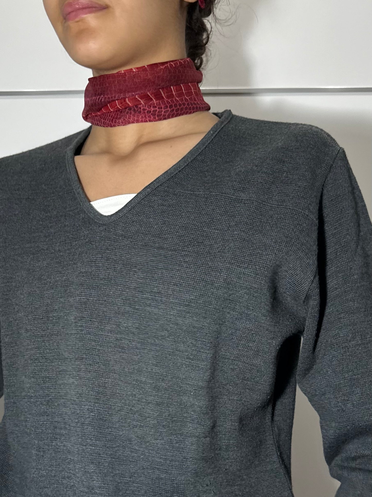 Maglioncino grigio fumo in misto lana merino