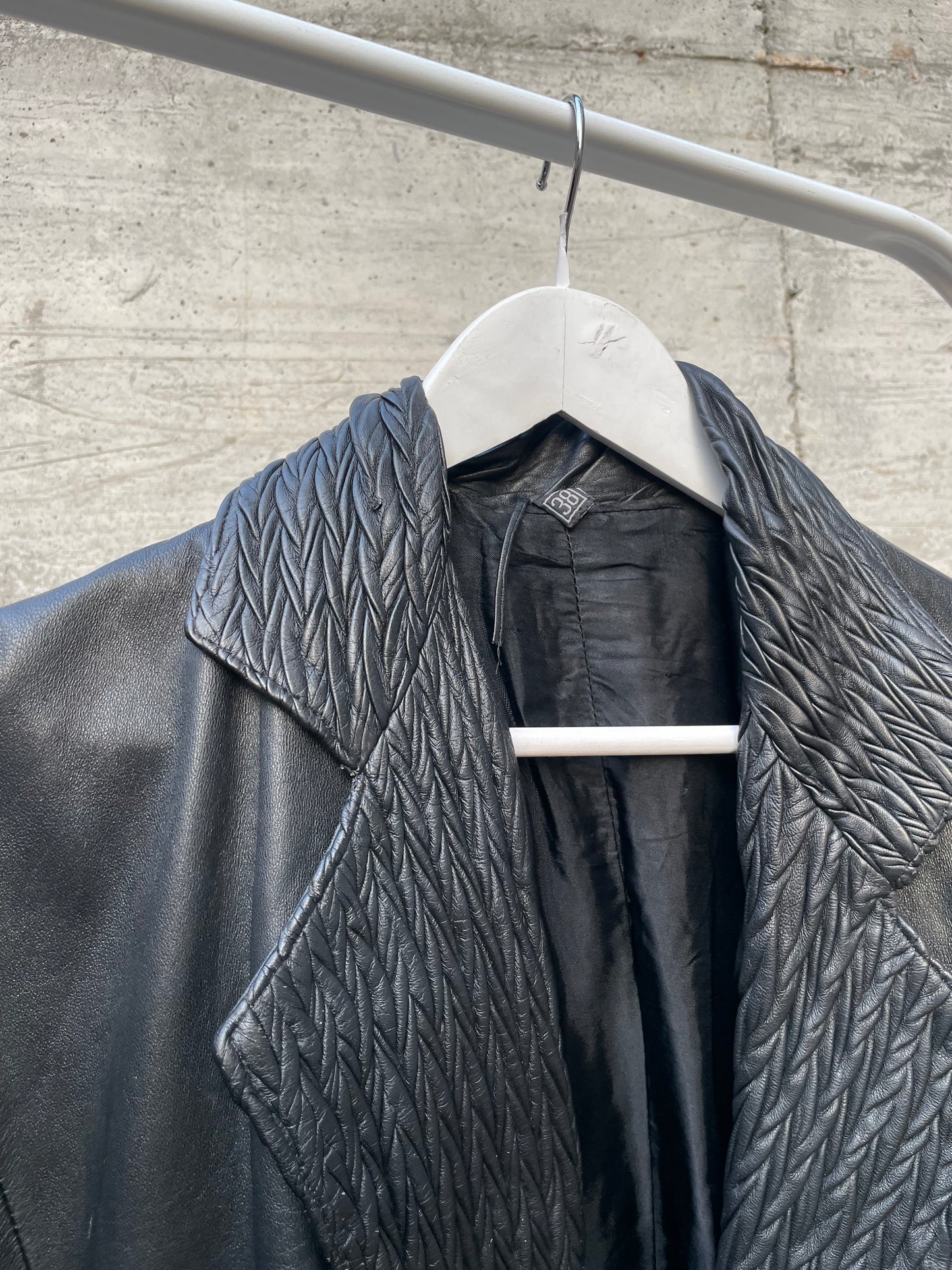 Giacca in nappa nera lavorata, vera pelle, taglia M donna