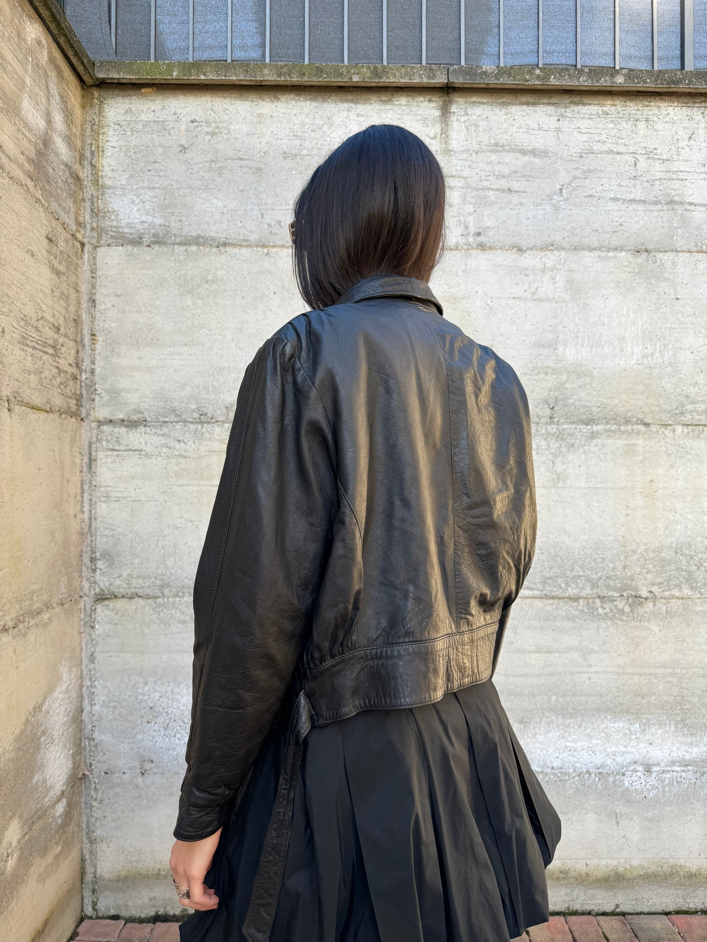 Bomber 80s crop in vera pelle nappata