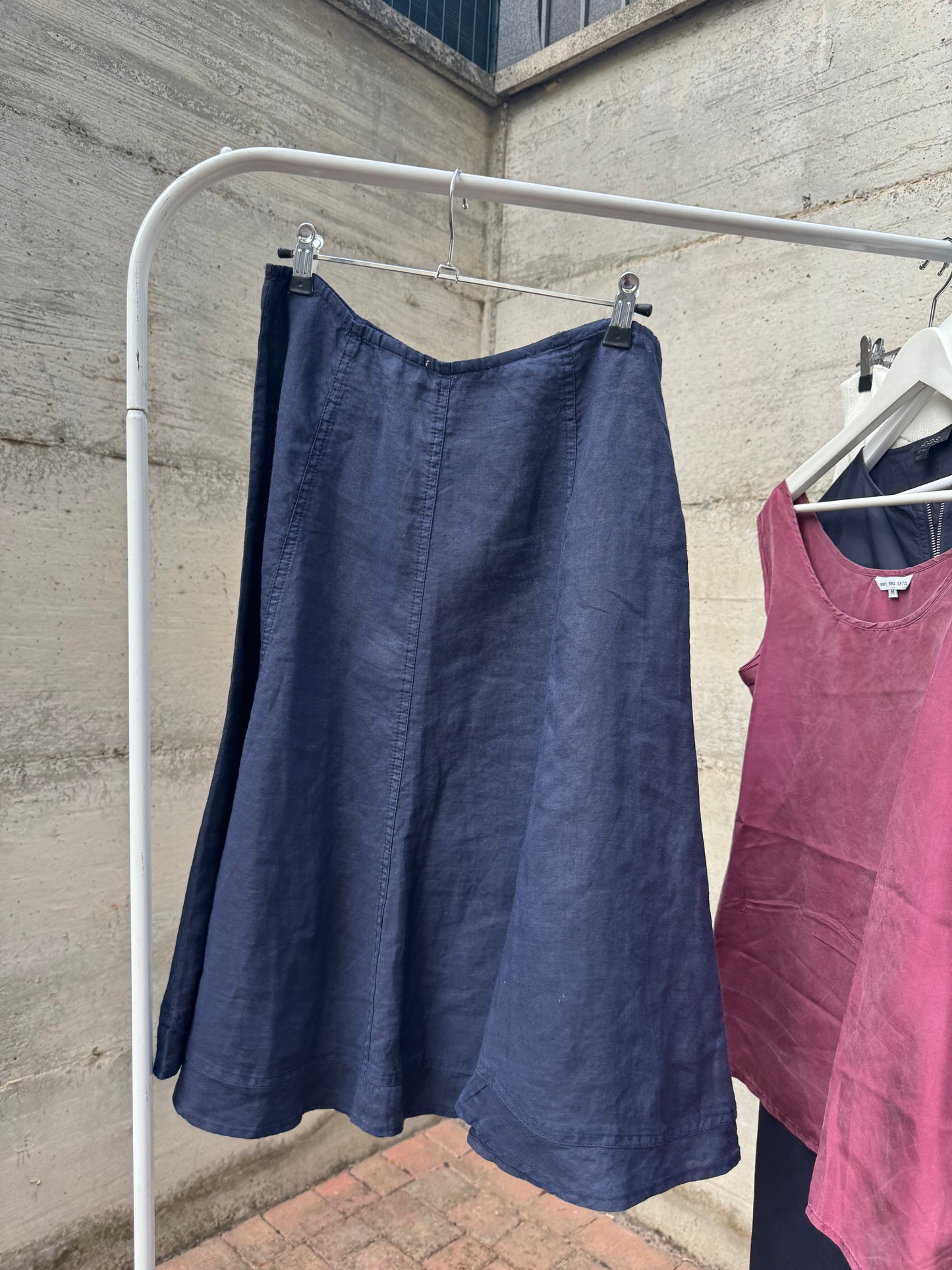 Gonna sartoriale midi a ruota 100% lino, taglia M