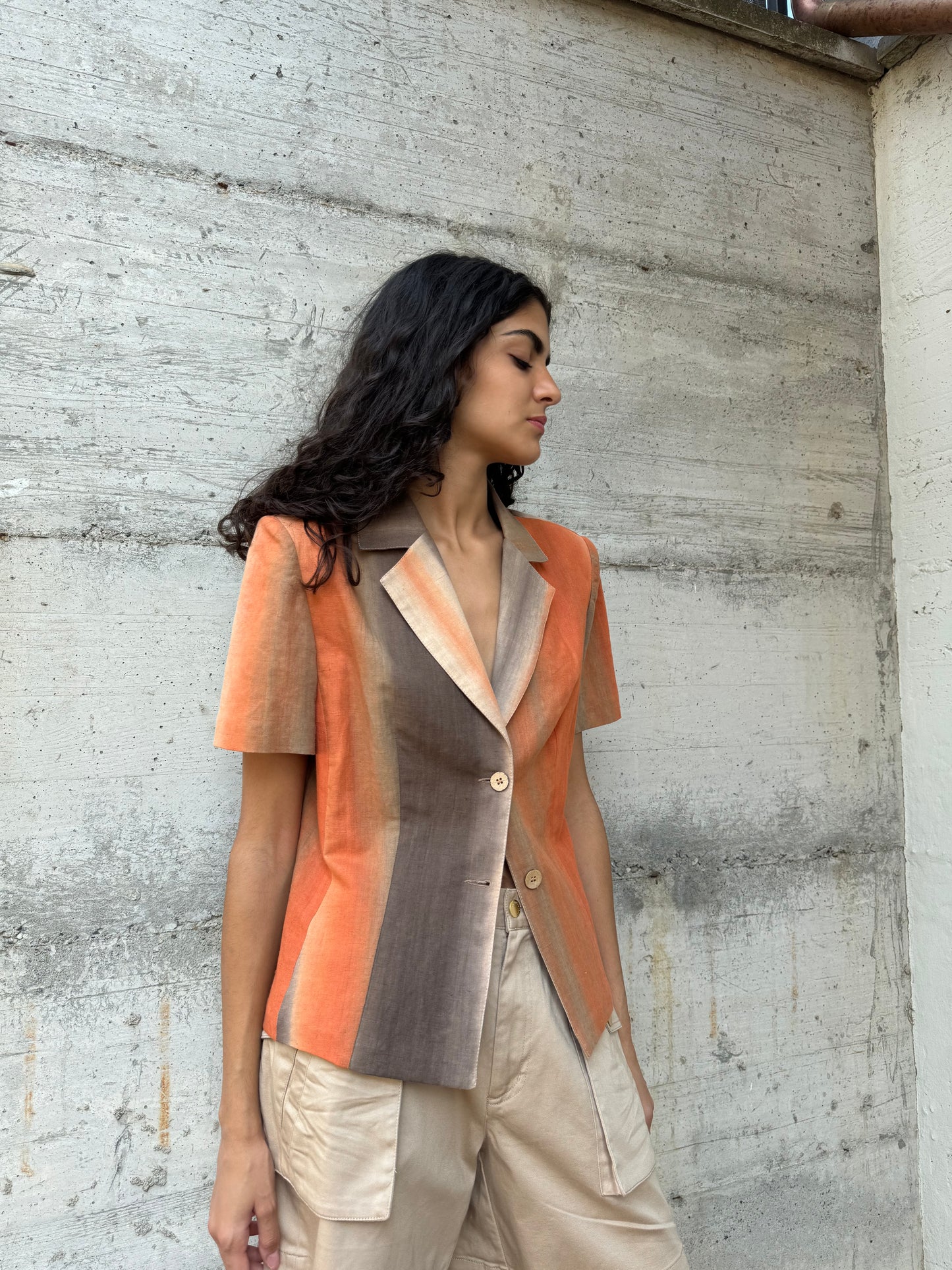 Blazer a manica corta sartoriale in misto lino e cotone