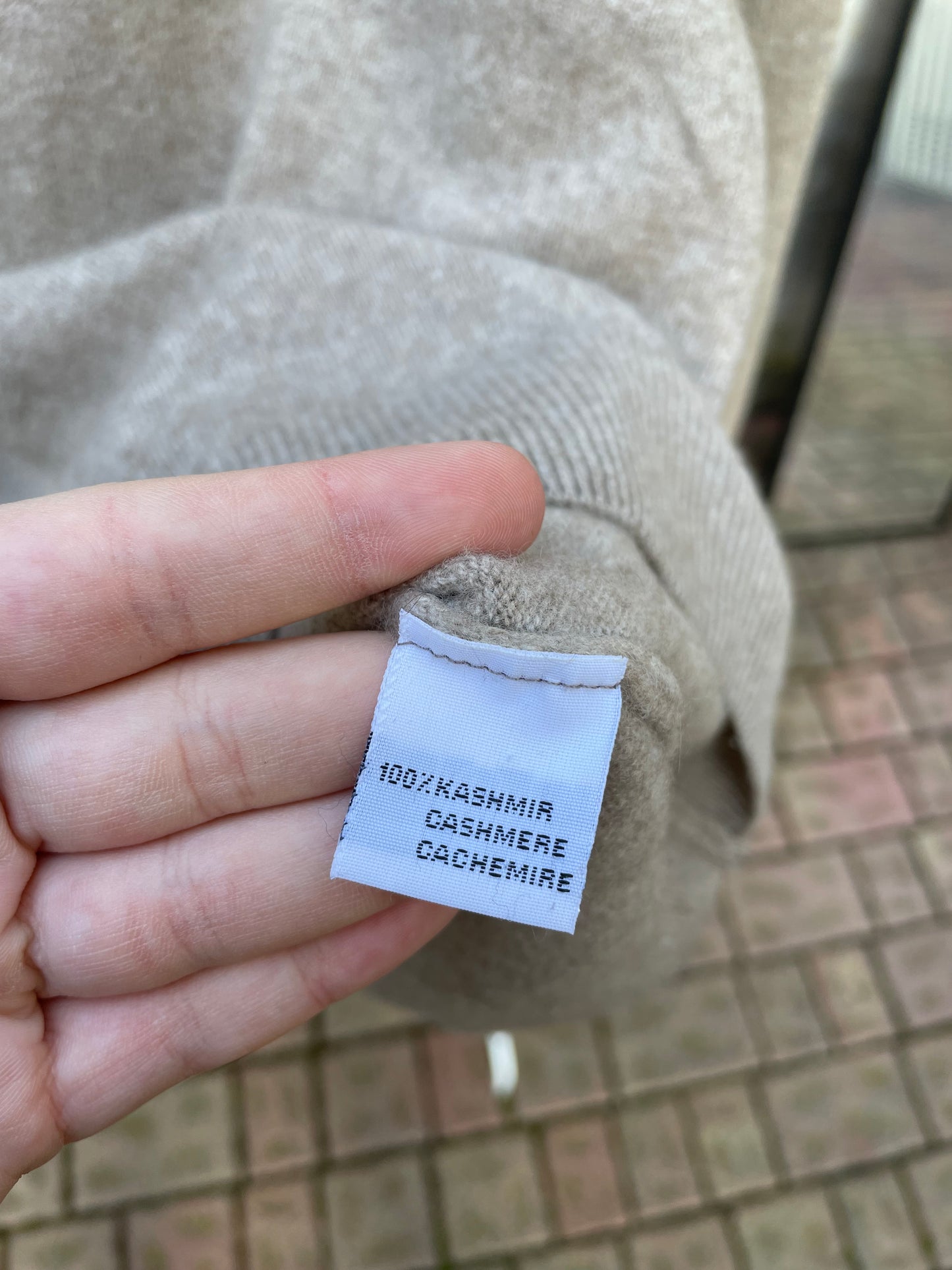 Maglioncino girocollo sabbia 100% cashmere