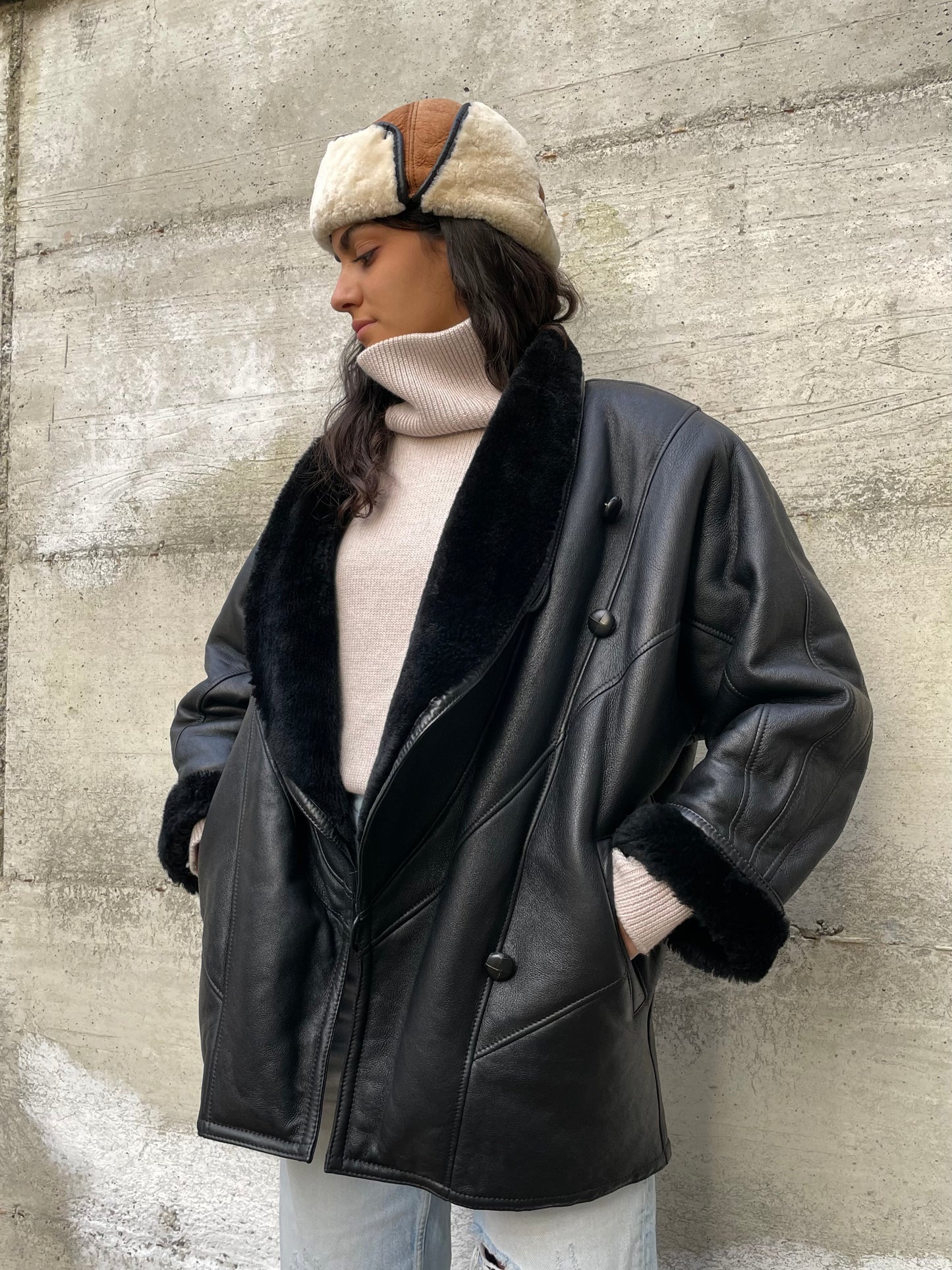 Montone donna originale Shearling 80s, esterno in pelle e interno a pelo raso, in rara taglia piccola