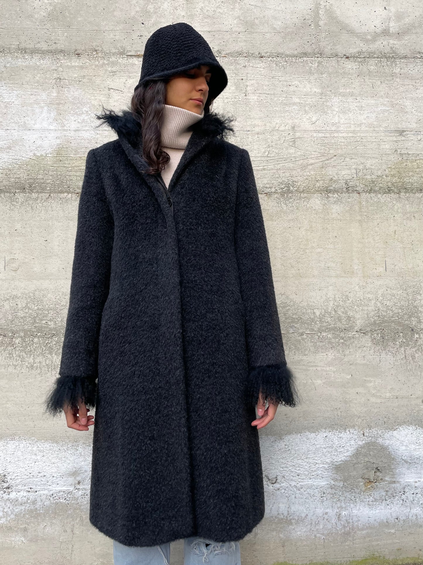 Cappotto Marella in misto alpaca e lana vergine, colletto e polsini in pelo di capra