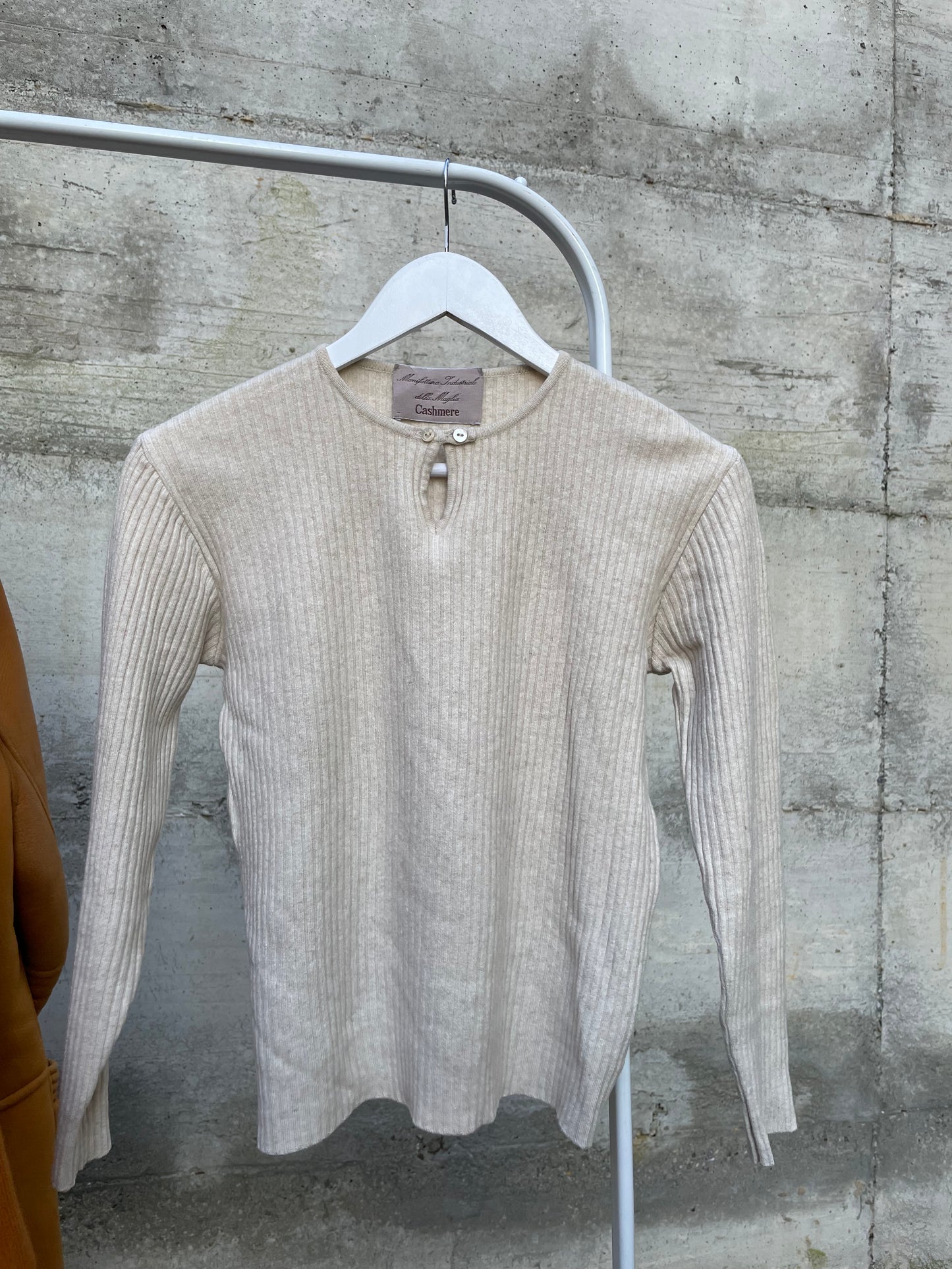 Maglioncino sabbia 100% cashmere