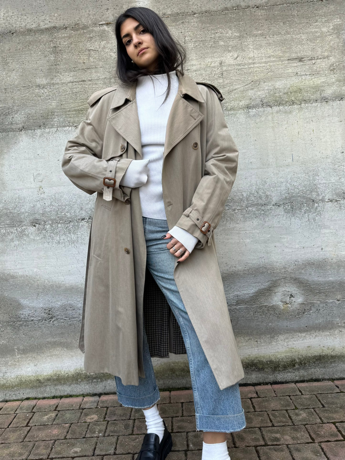 Trenchcoat sartoriale lungo doppiopetto color sabbia