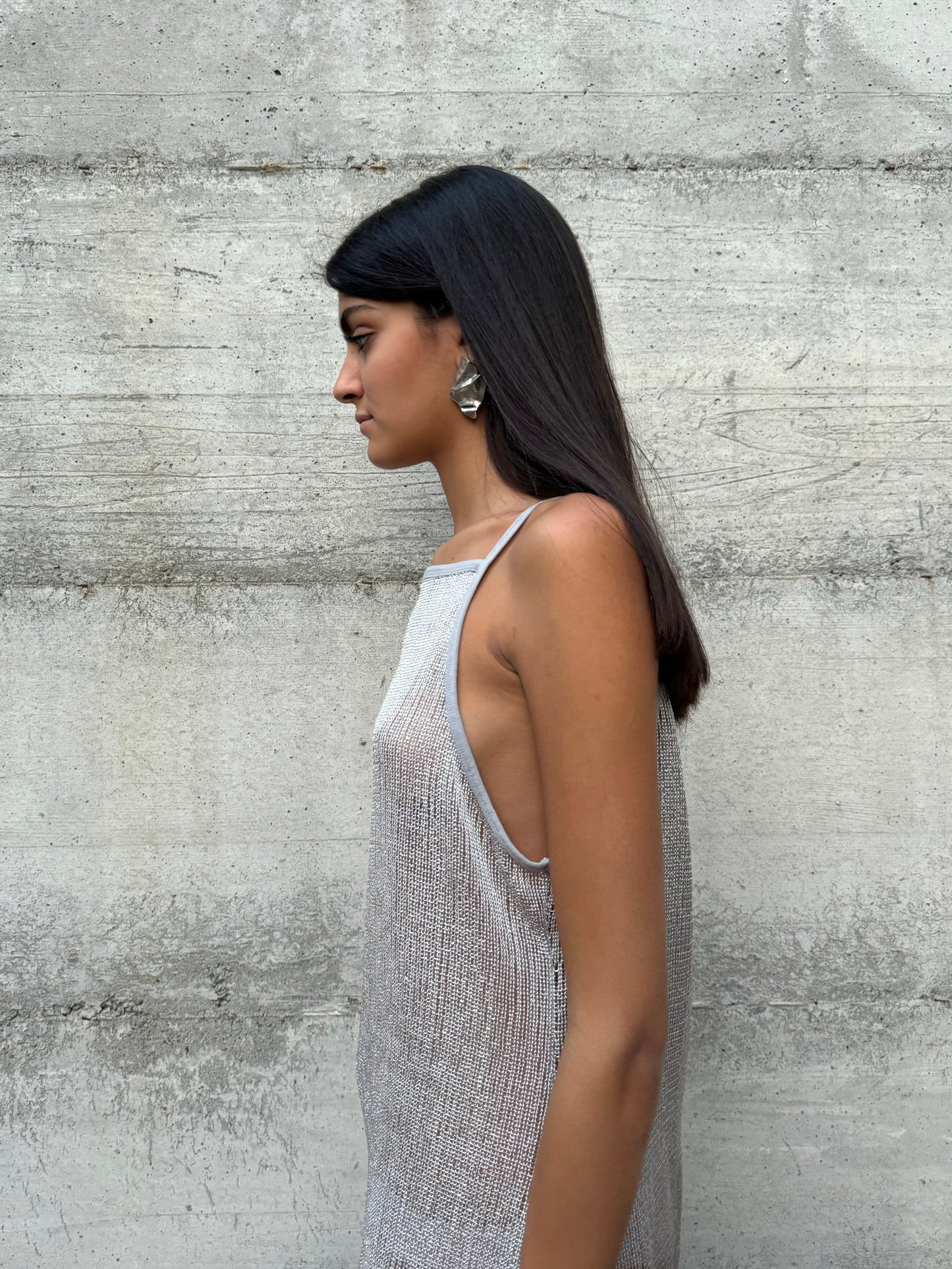 Abitino a rete semitrasparente argento, taglia M