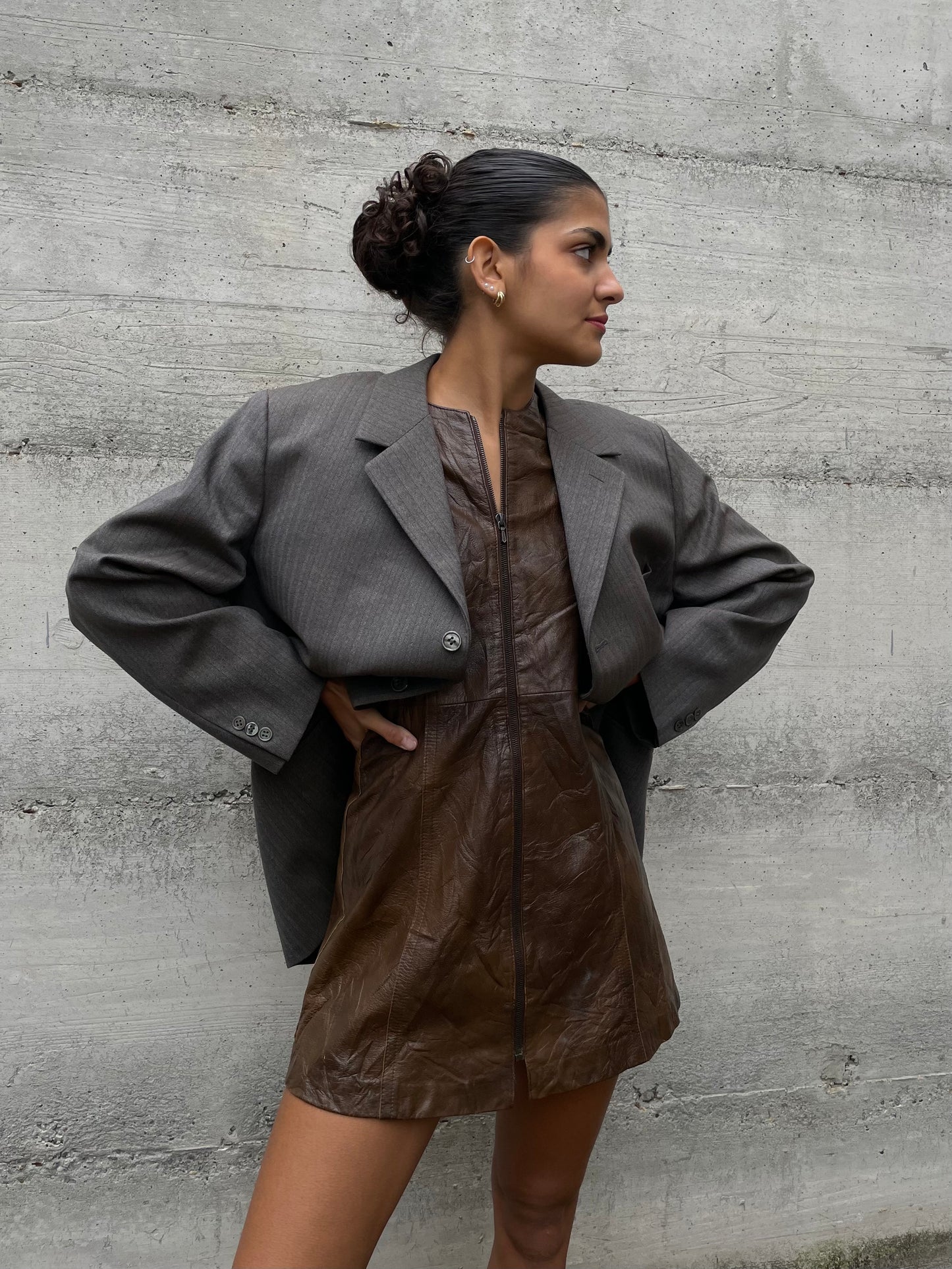 Minidress originale USA smanicato in vera pelle marrone sfumata - taglia S