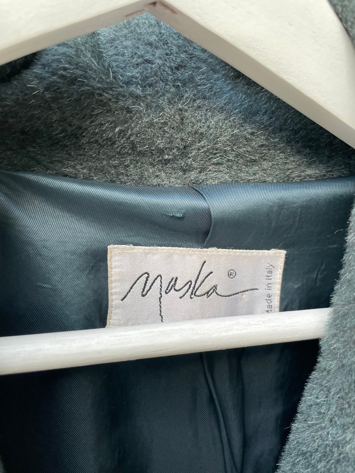 Cappotto a mantella verde bosco 50% alpaca, 30% mohair, 20% lana