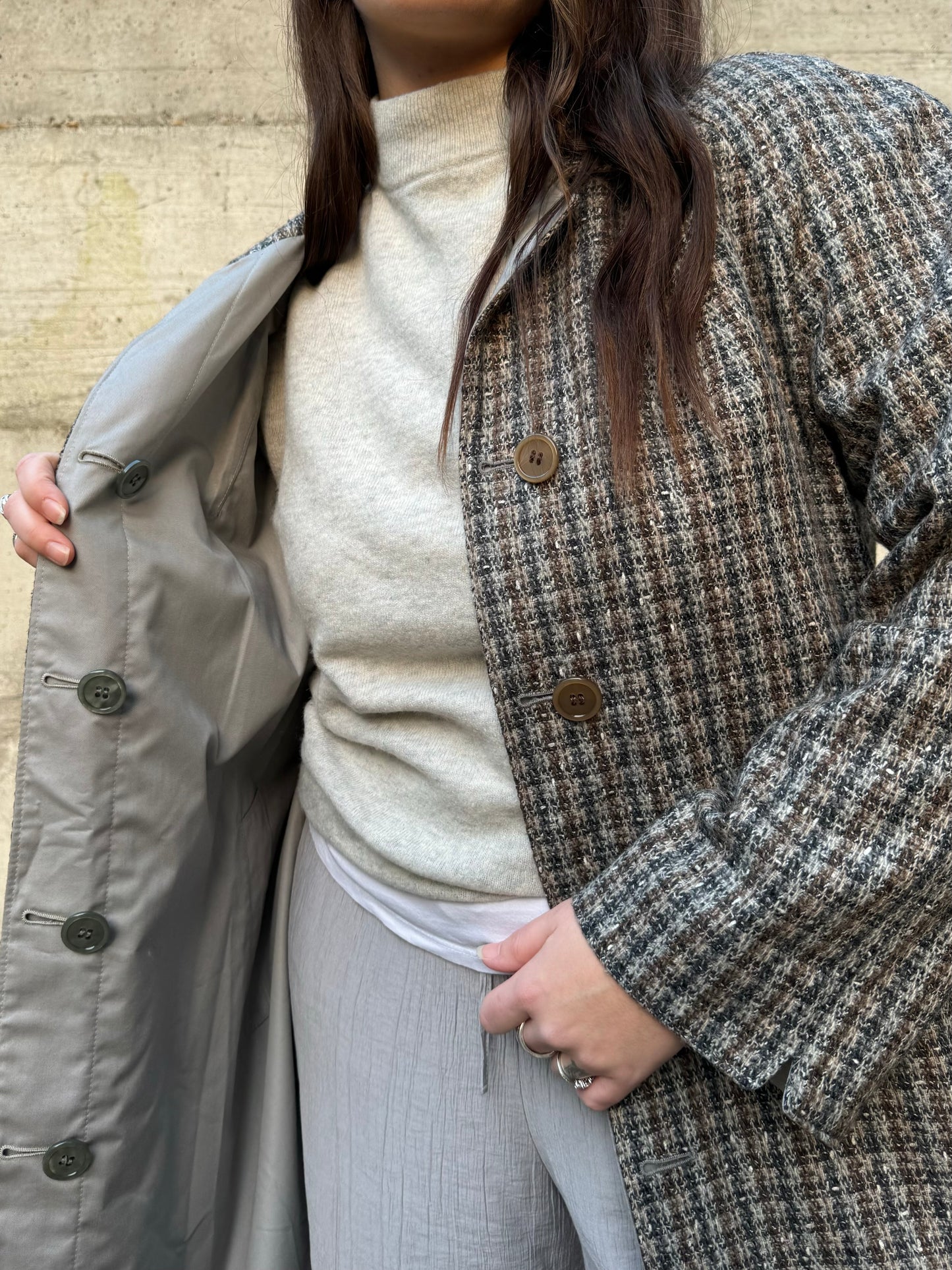 Trenchcoat reversibile monopetto con cintura, lato esterno in lana, lato interno misto cotone