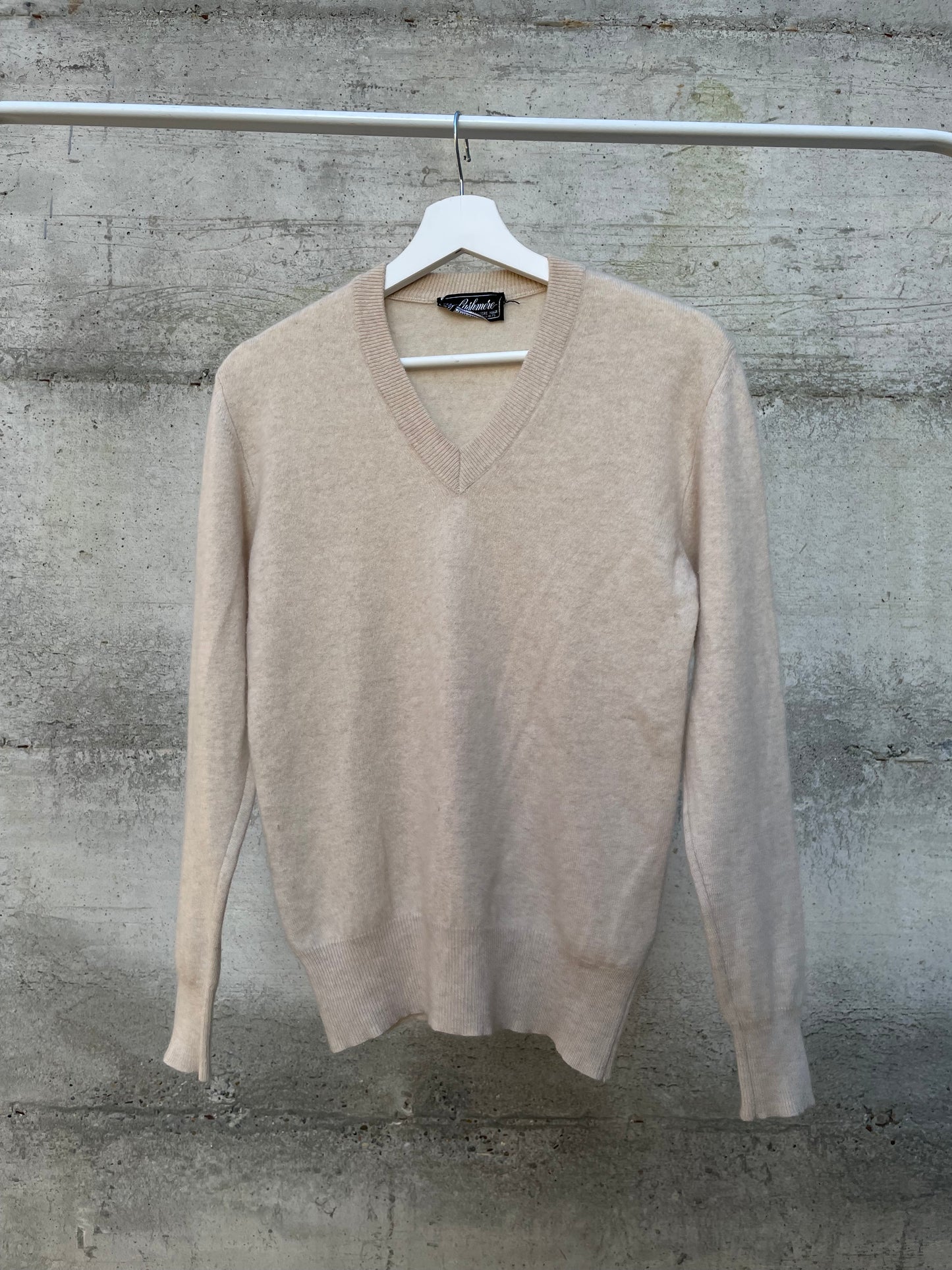 Maglioncino scollo a V sabbia 100% cashmere, taglia M