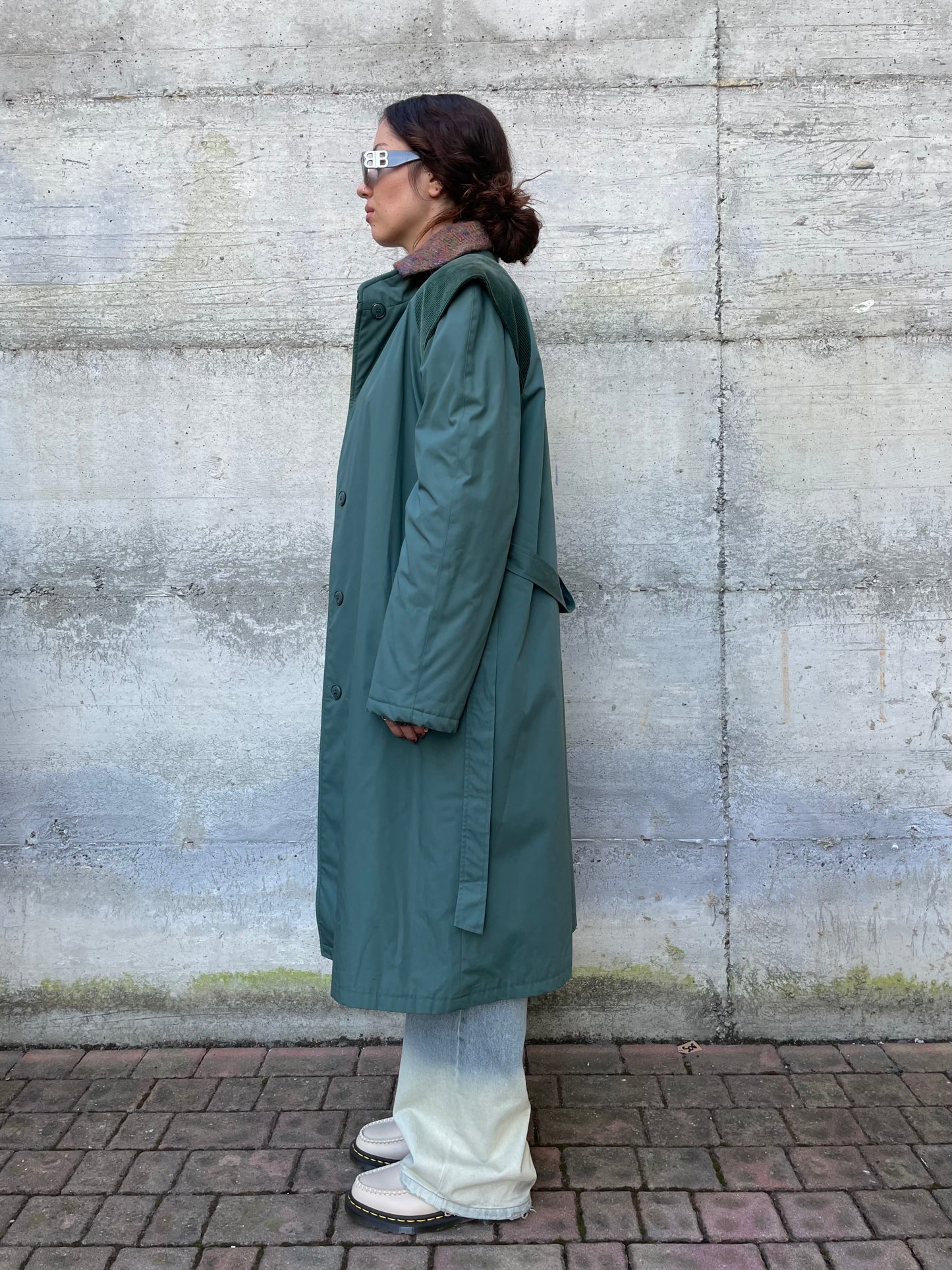 Trenchcoat invernale imbottito con cintura