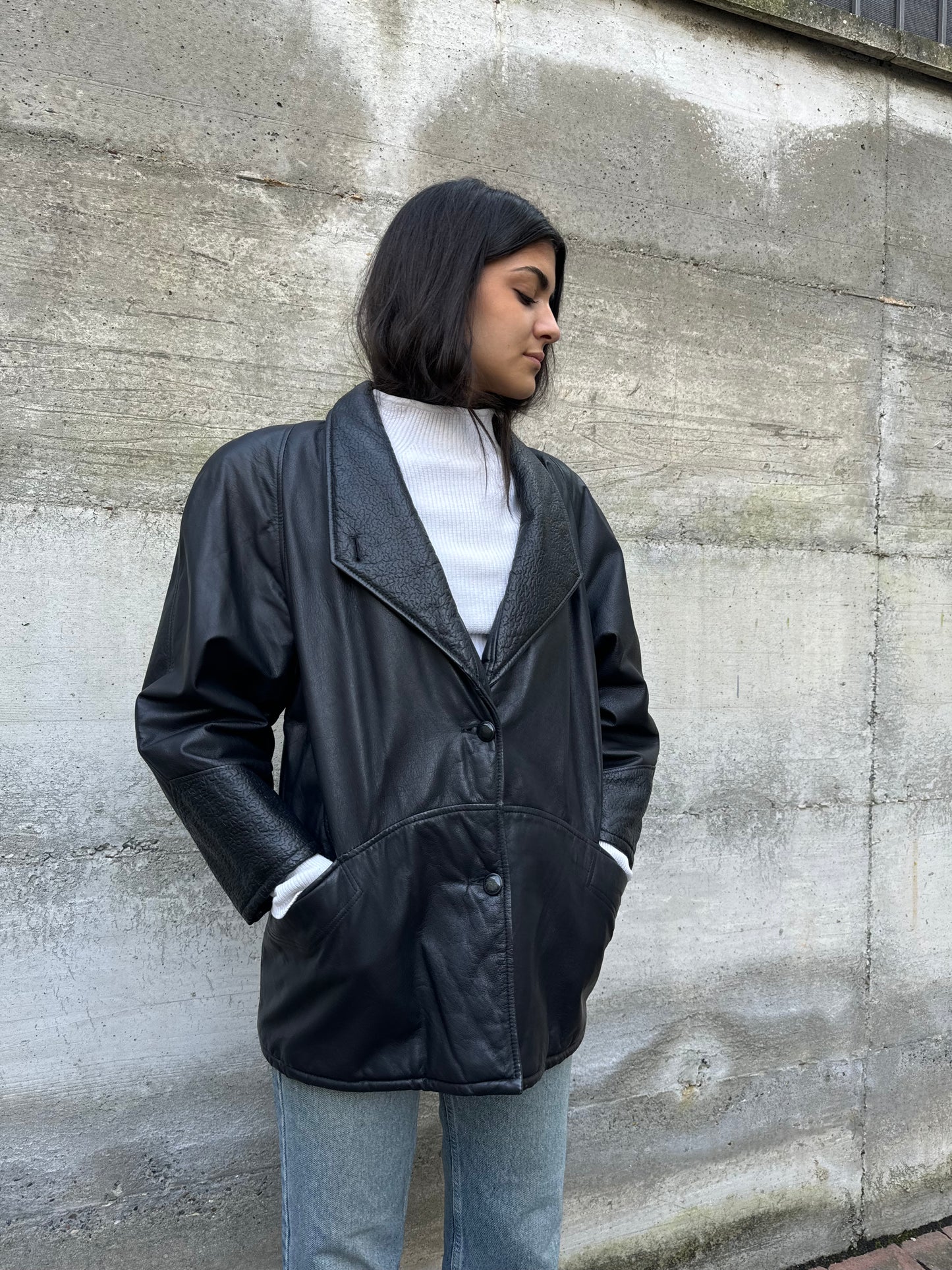 Giacca donna 80s in vera pelle nappata con dettagli lavorati