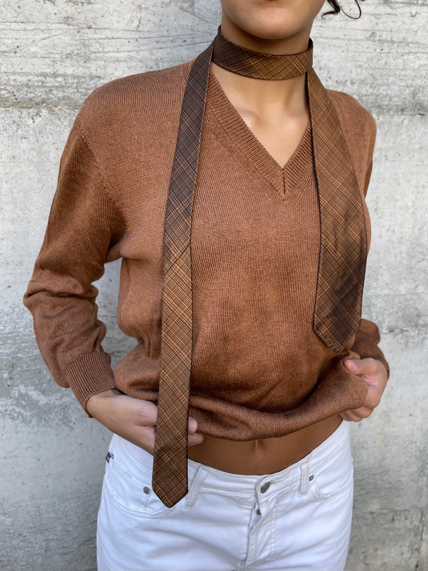 Maglioncino sartoriale 100% cotone scollo a V - taglia M