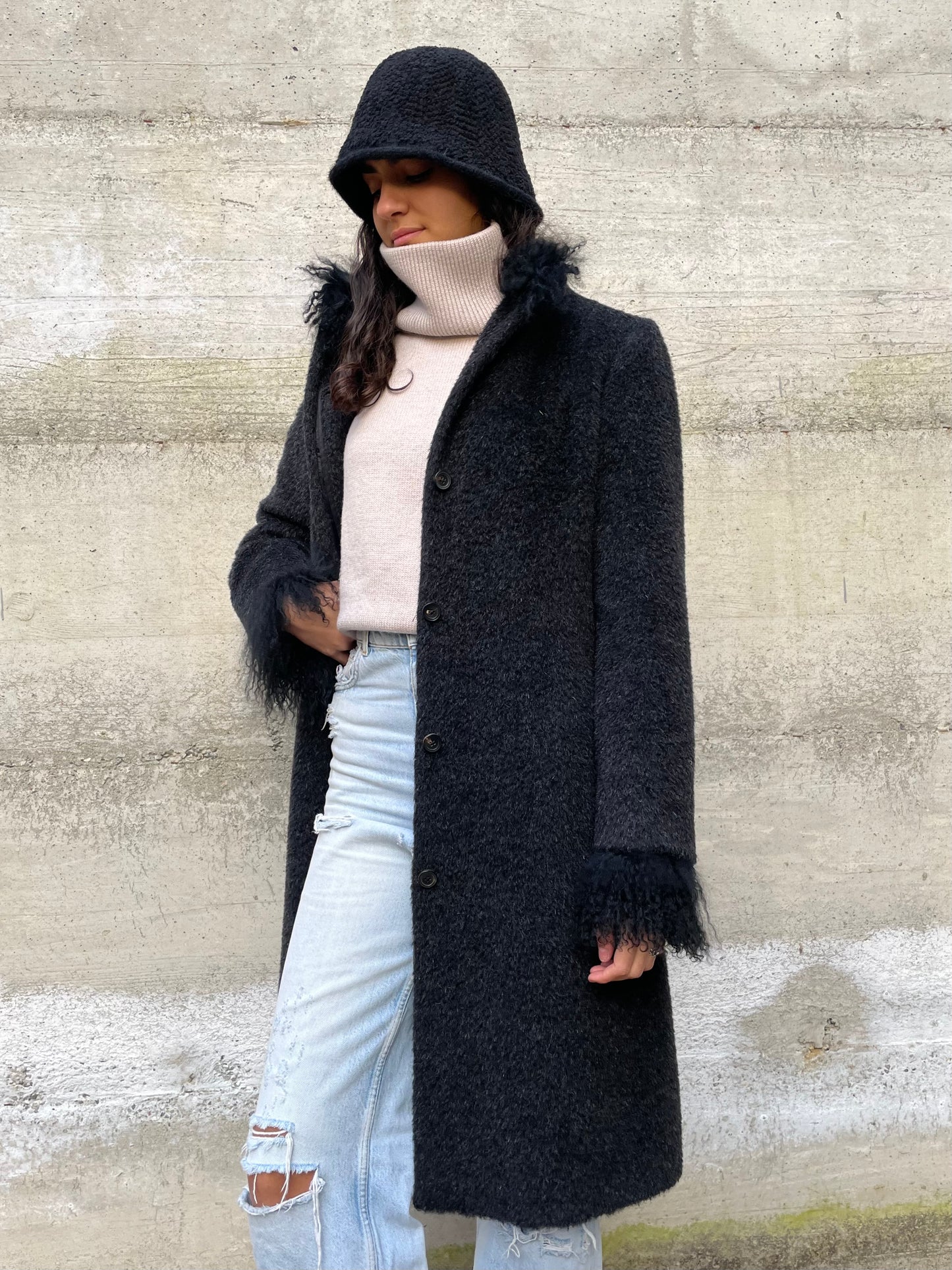 Cappotto Marella in misto alpaca e lana vergine, colletto e polsini in pelo di capra