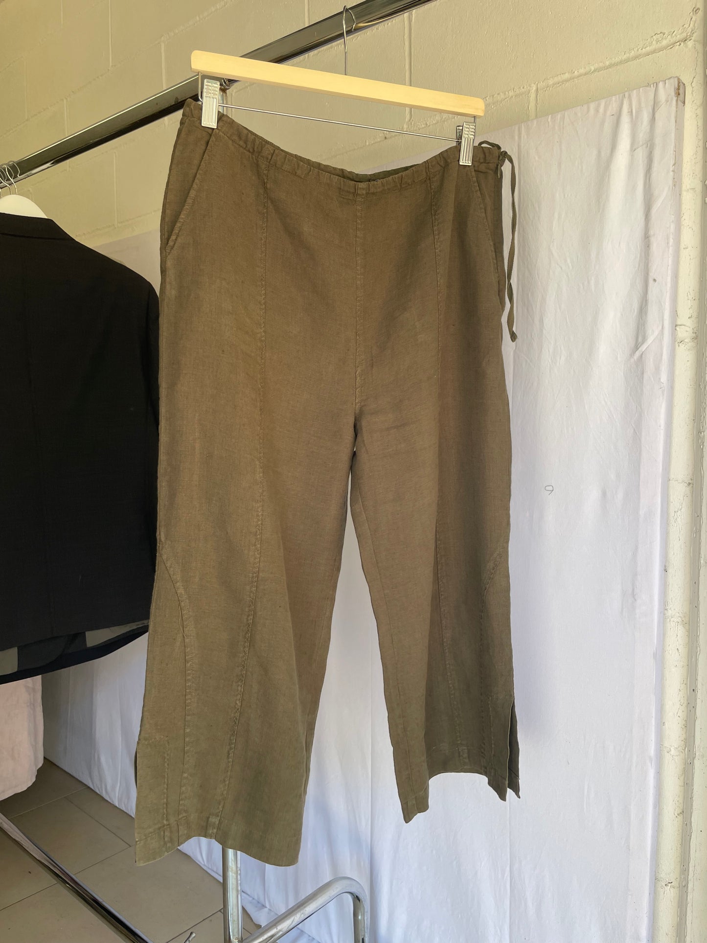 Pantalone capri ampio verde oliva 100% lino, Conte of Florence, taglia 42it