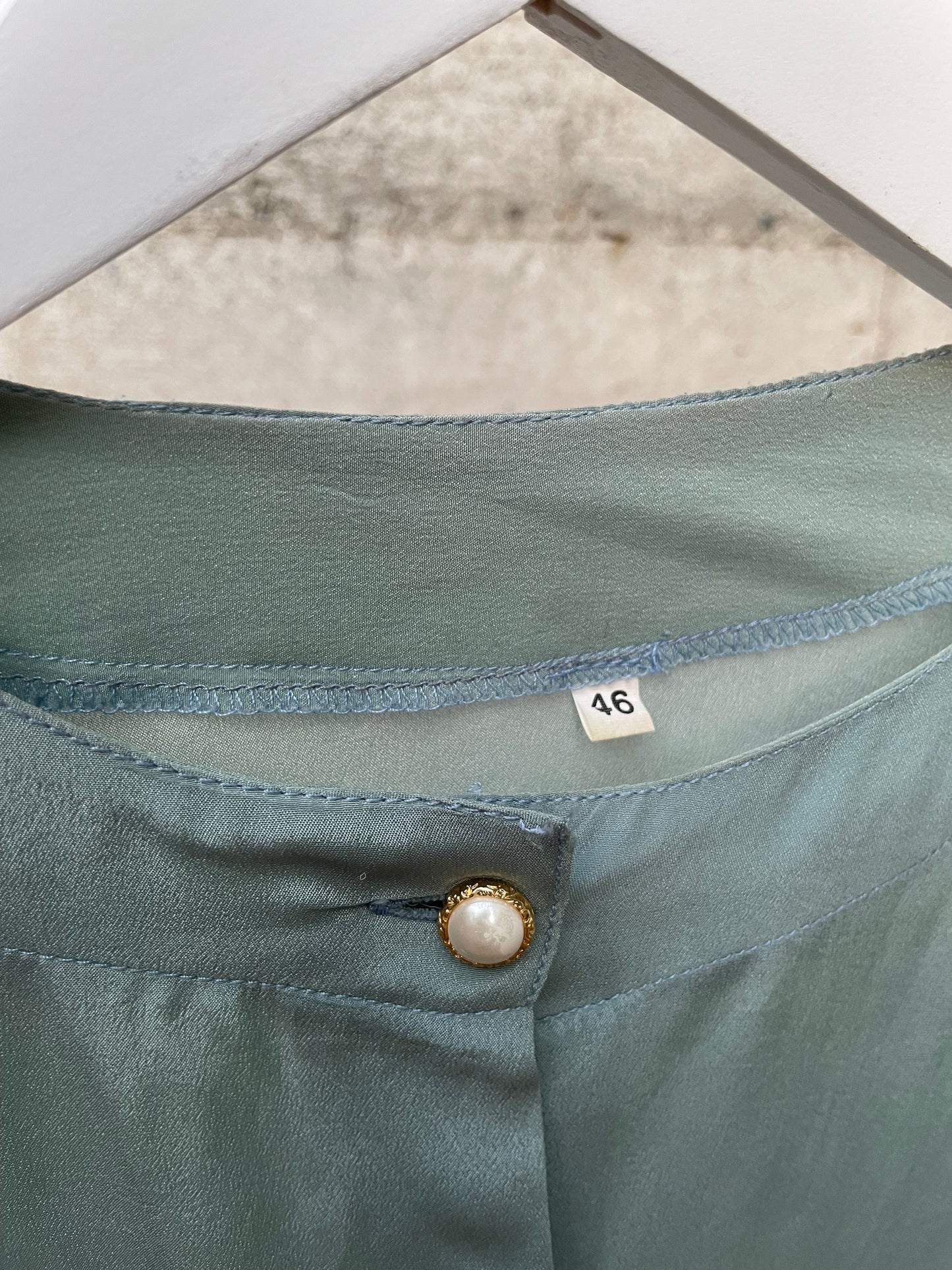 Camicia turchese in misto seta con bottoni gioiello - taglia M