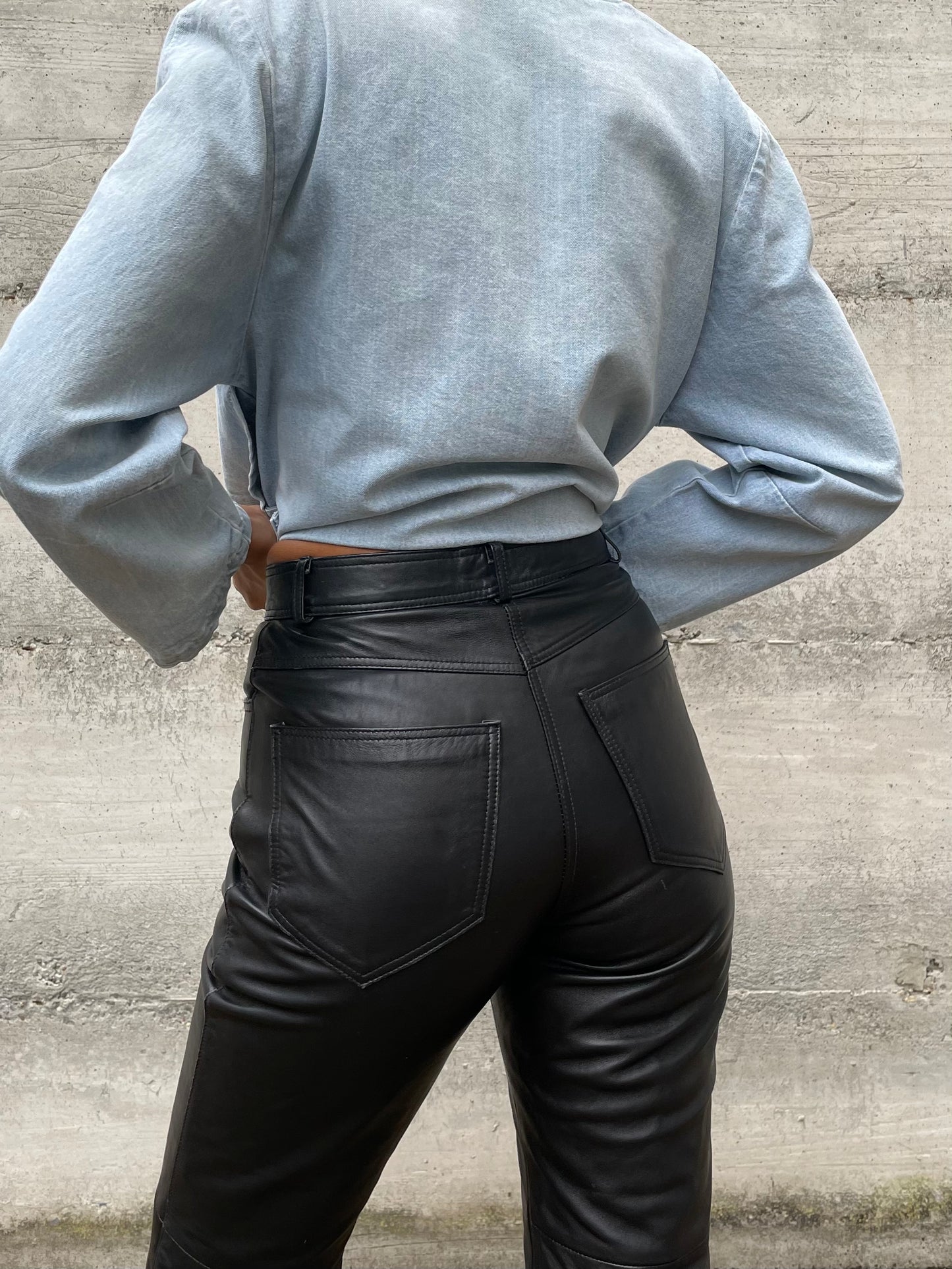 Pantalone vita alta nero in vera pelle - taglia 38/40it (XS/S)