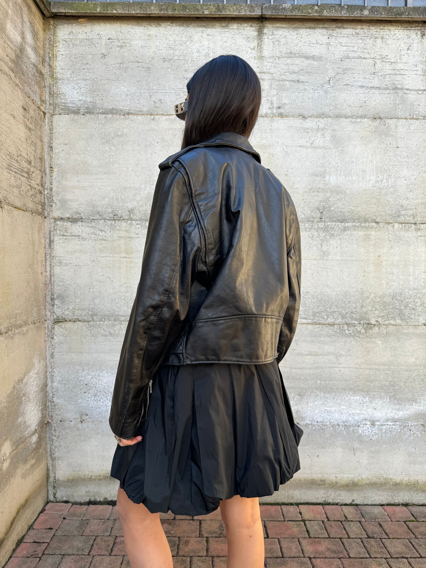 Chiodo in cuoio con fodera rossa, S uomo