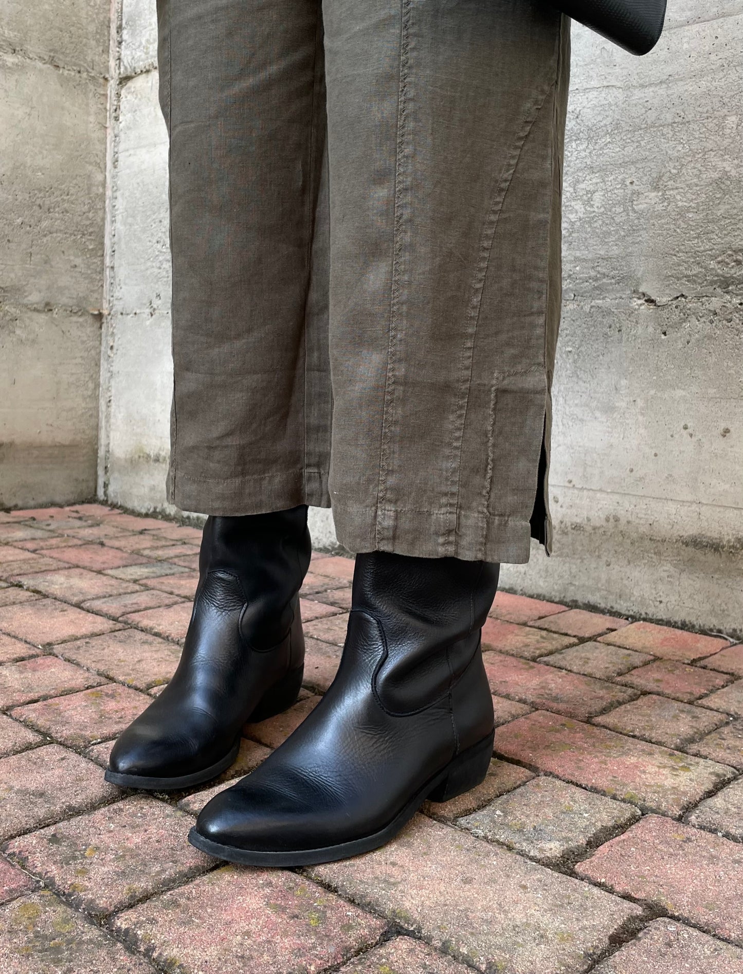 Pantalone capri ampio verde oliva 100% lino, Conte of Florence, taglia 42it