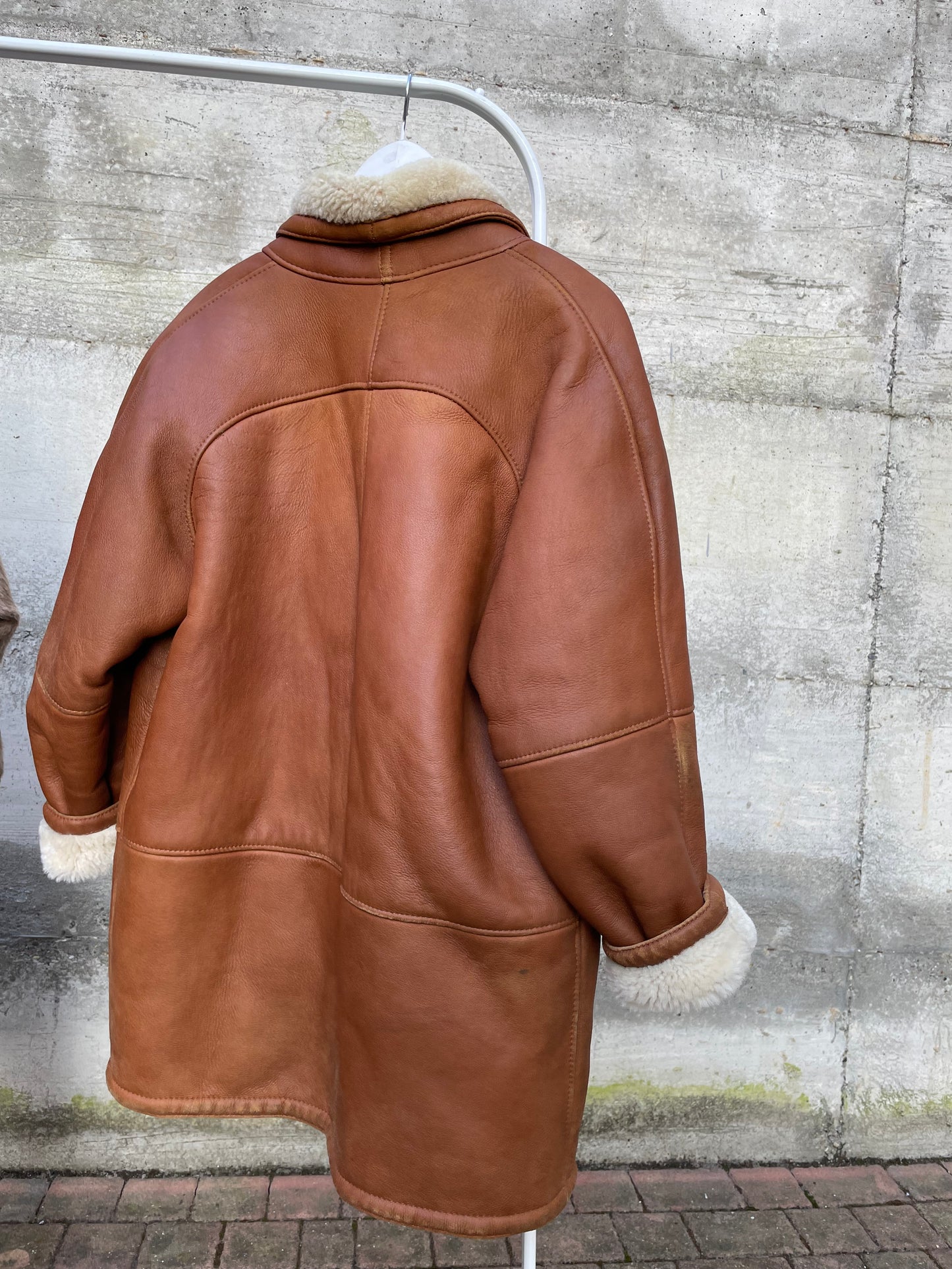 Montone Shearling originale a pelo bianco con esterno in pelle rame, taglia 48it donna