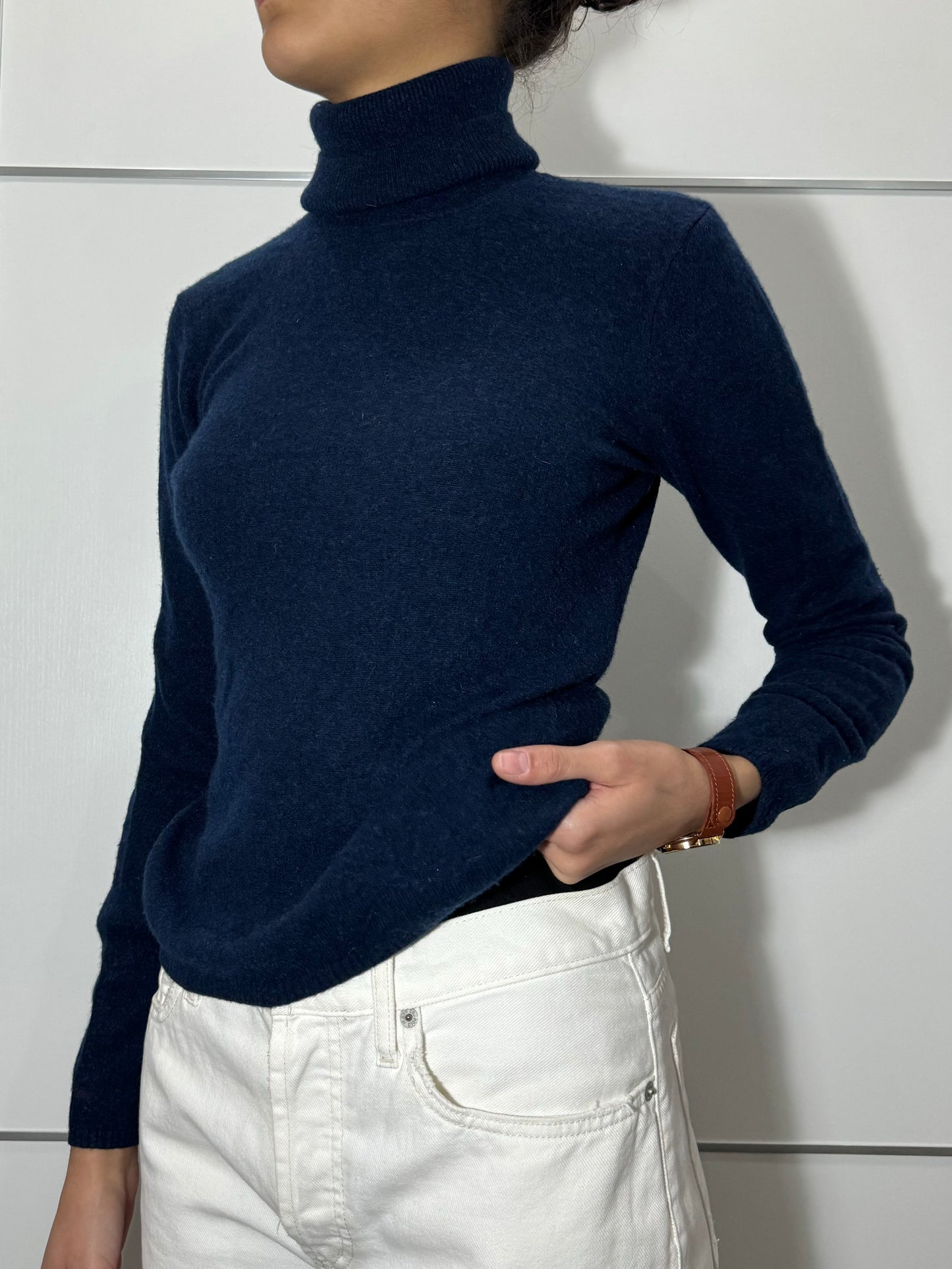 Dolcevita slim blu notte in lana merino e cashmere