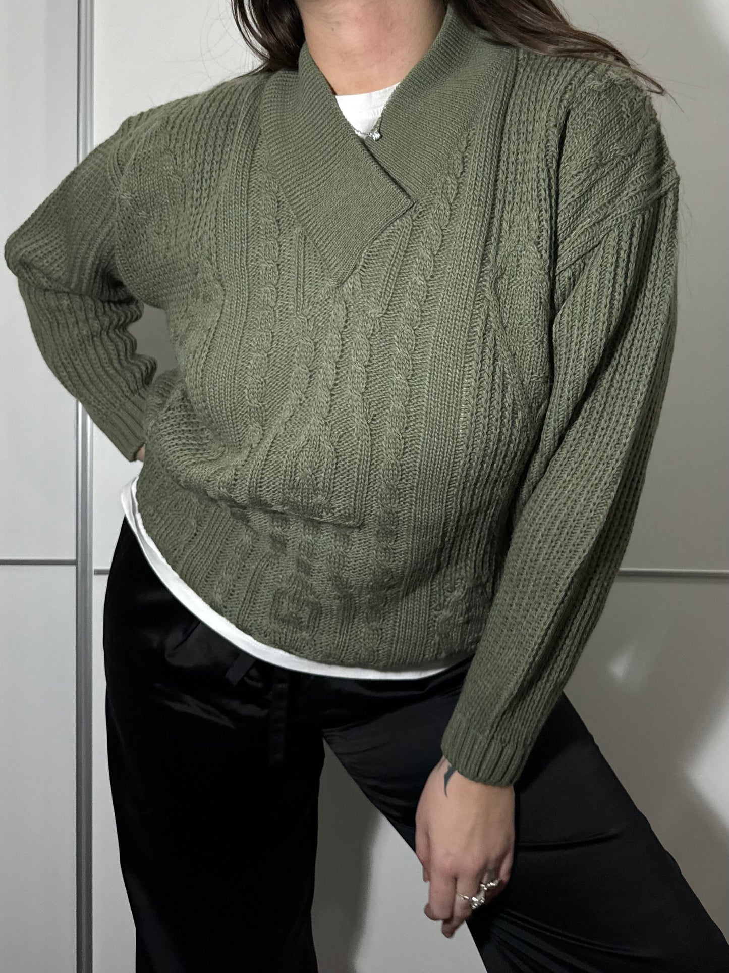 Pullover tricot in misto lana verde cachi