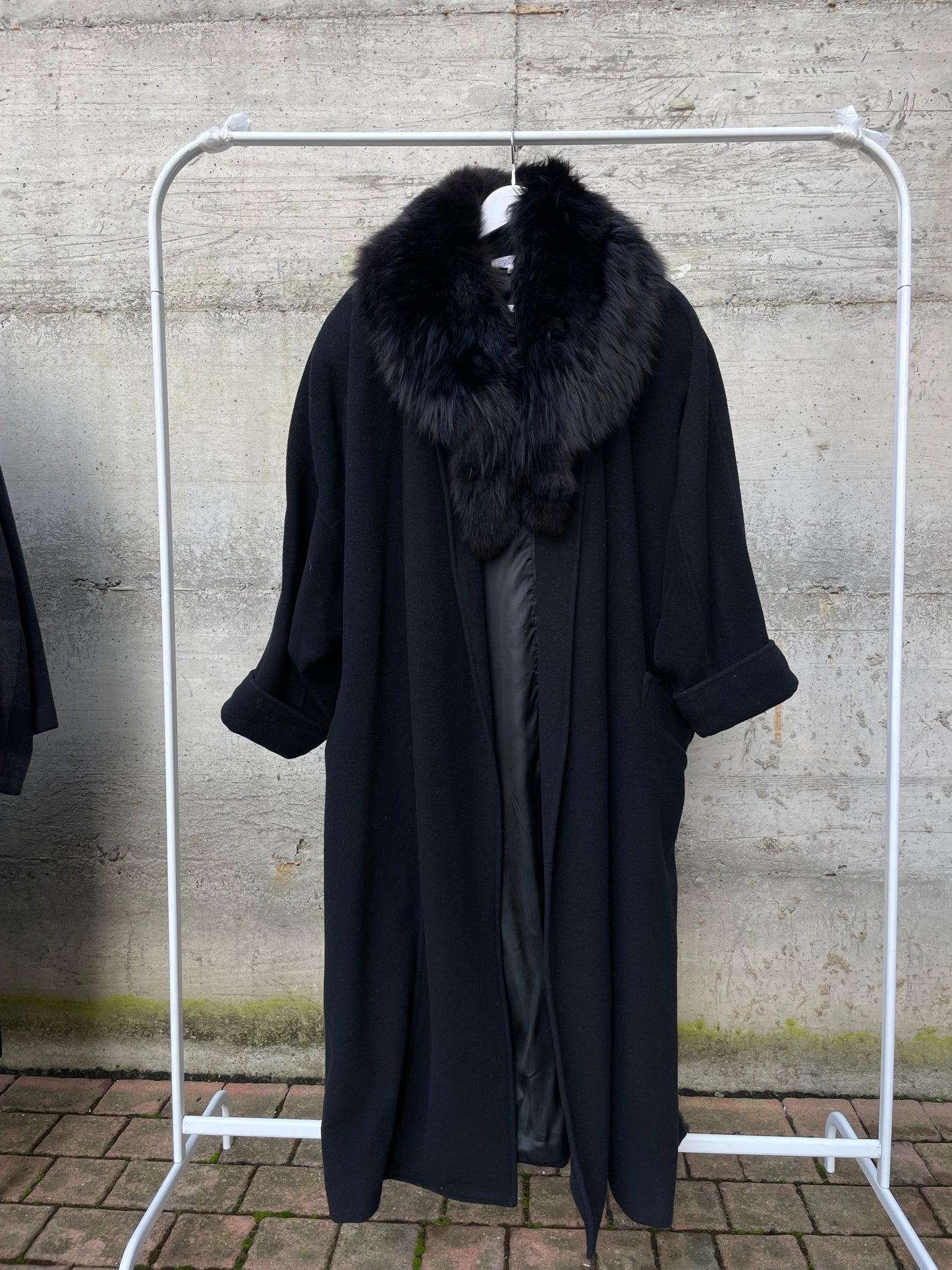 Maxi cappotto accappatoio sartoriale, 100% lana, collo in vera pelliccia - taglia unica