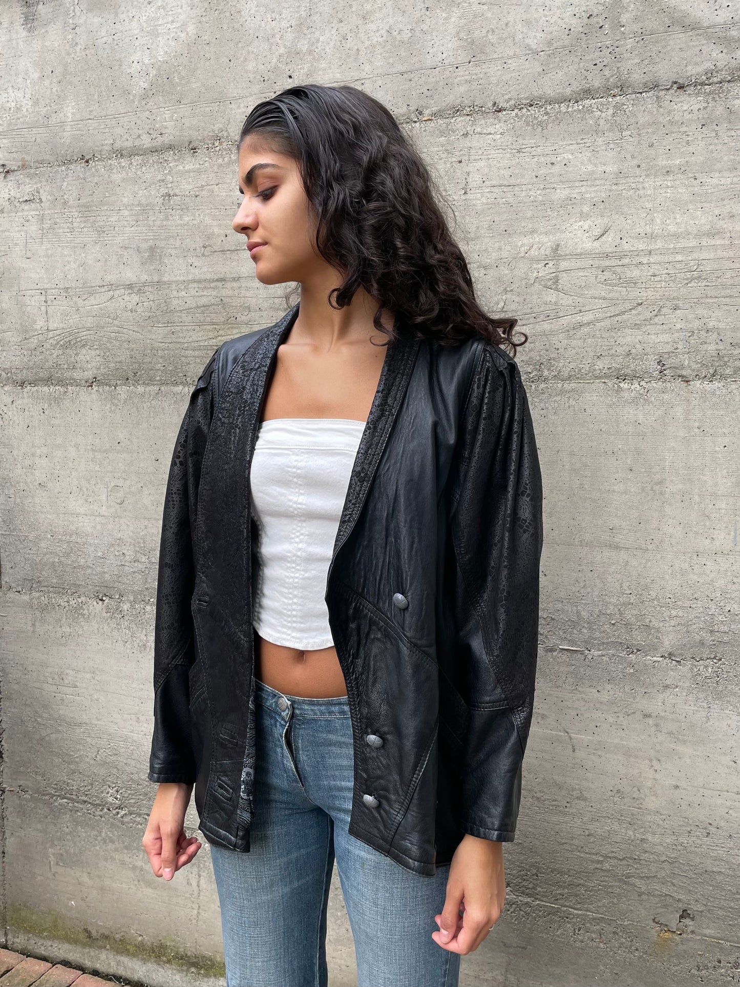 Giacca 80s lavorata in vera pelle nera - taglia M