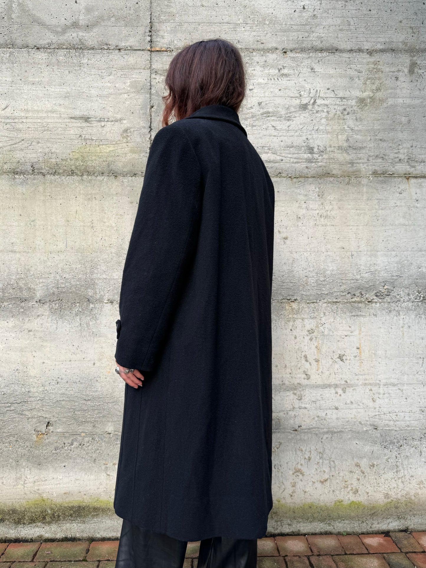 Cappotto sartoriale donna monopetto nero, in misto lana e cashmere