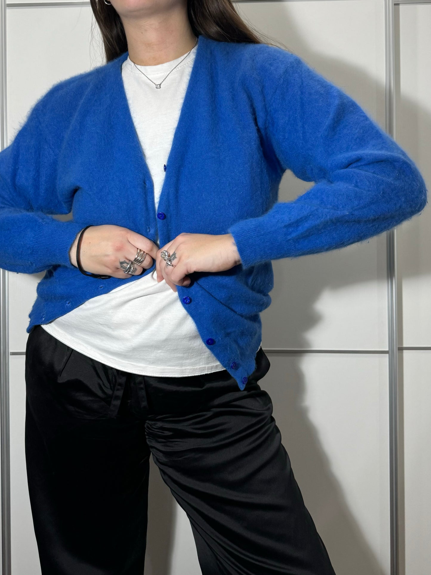 Cardigan blu chino 70% angora 30% lana