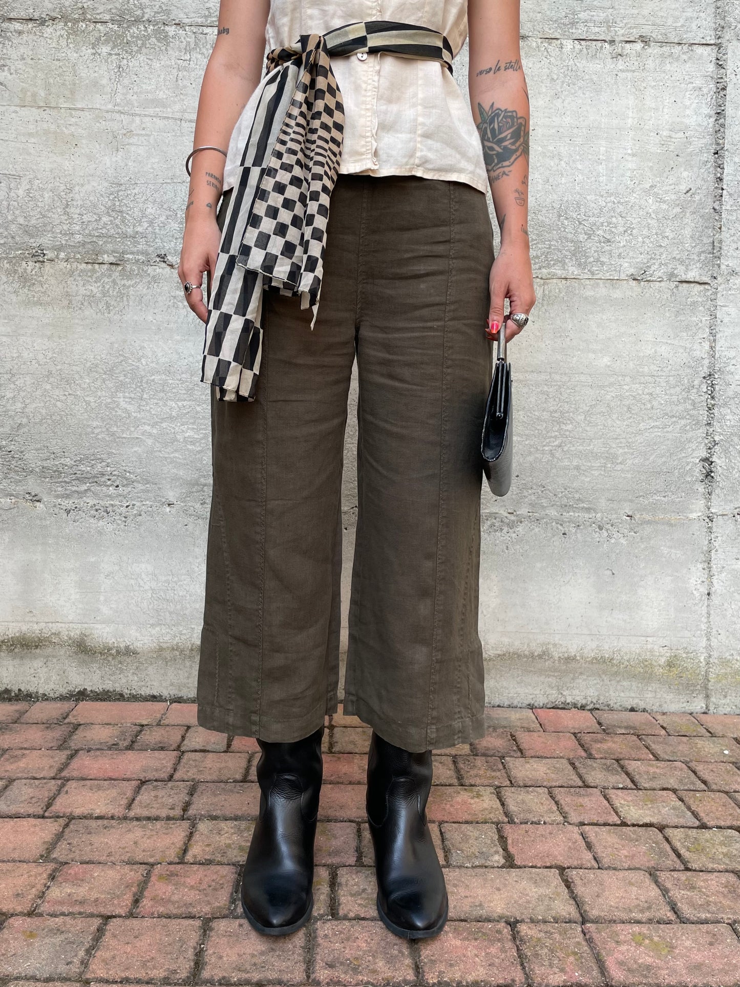 Pantalone capri ampio verde oliva 100% lino, Conte of Florence, taglia 42it