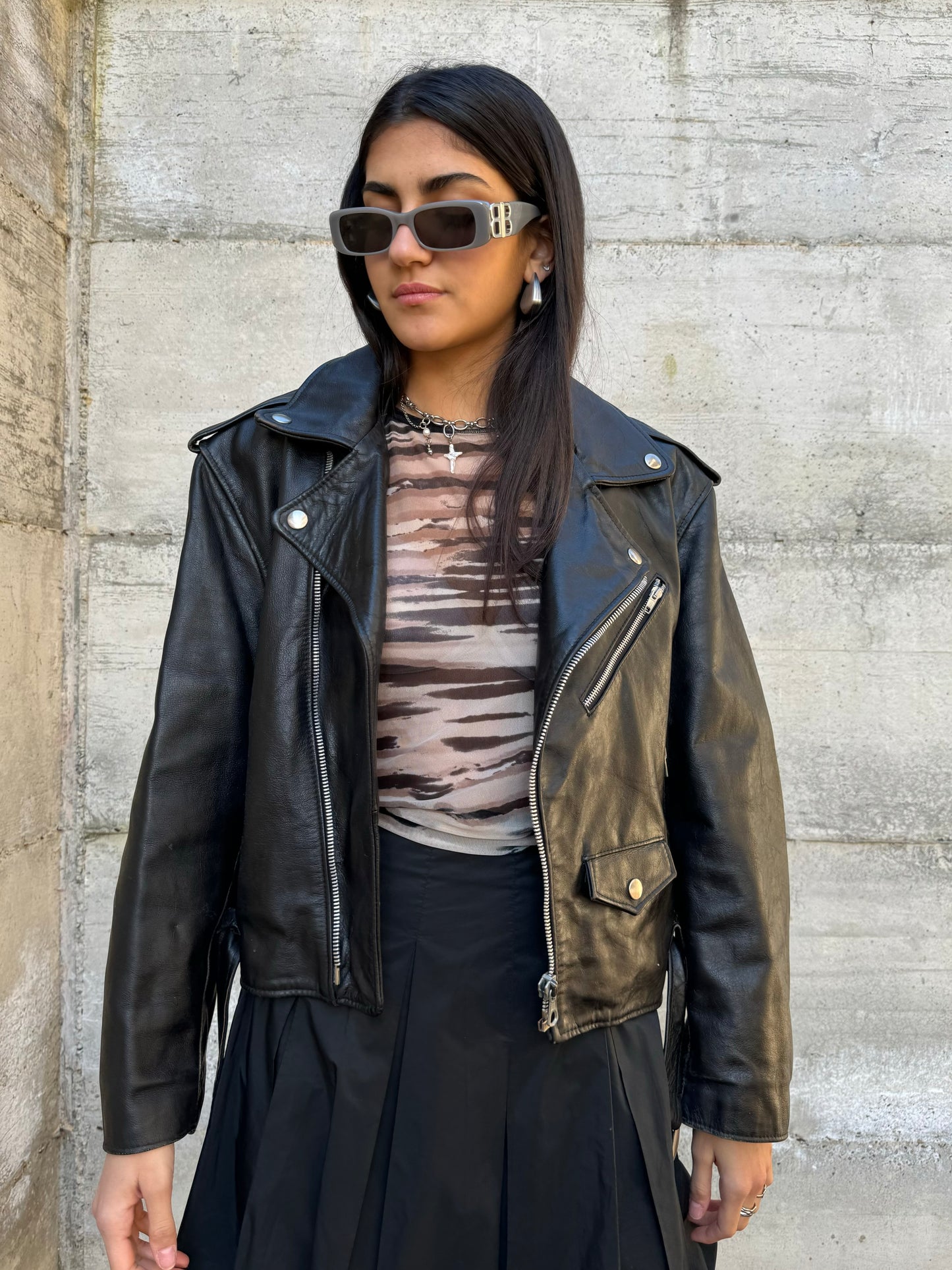 Chiodo in cuoio con fodera rossa, S uomo