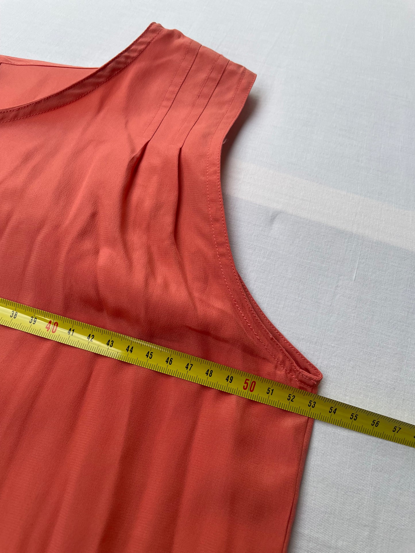 Top scivolato in pura seta salmone - taglia M