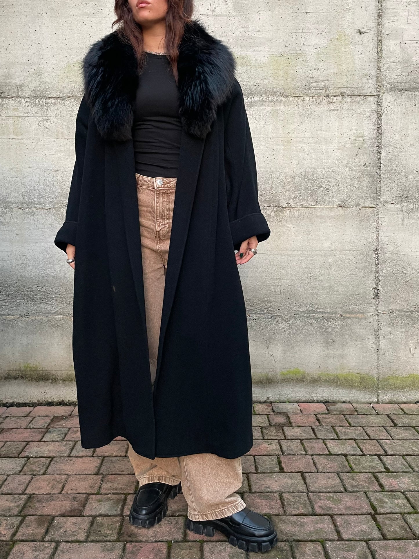 Maxi cappotto accappatoio sartoriale, 100% lana, collo in vera pelliccia - taglia unica