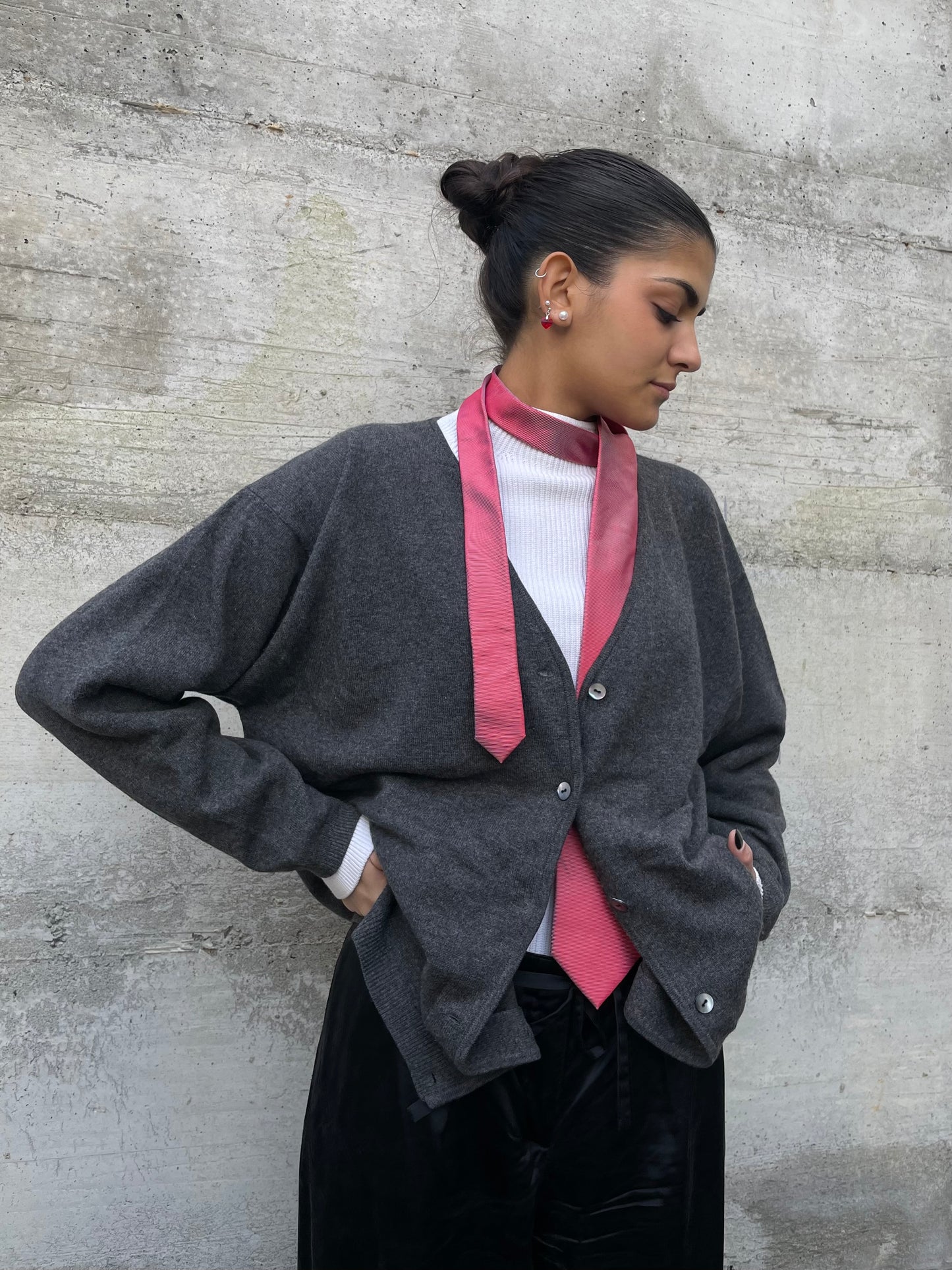 Cardigan sartoriale grigio 100% cashmere