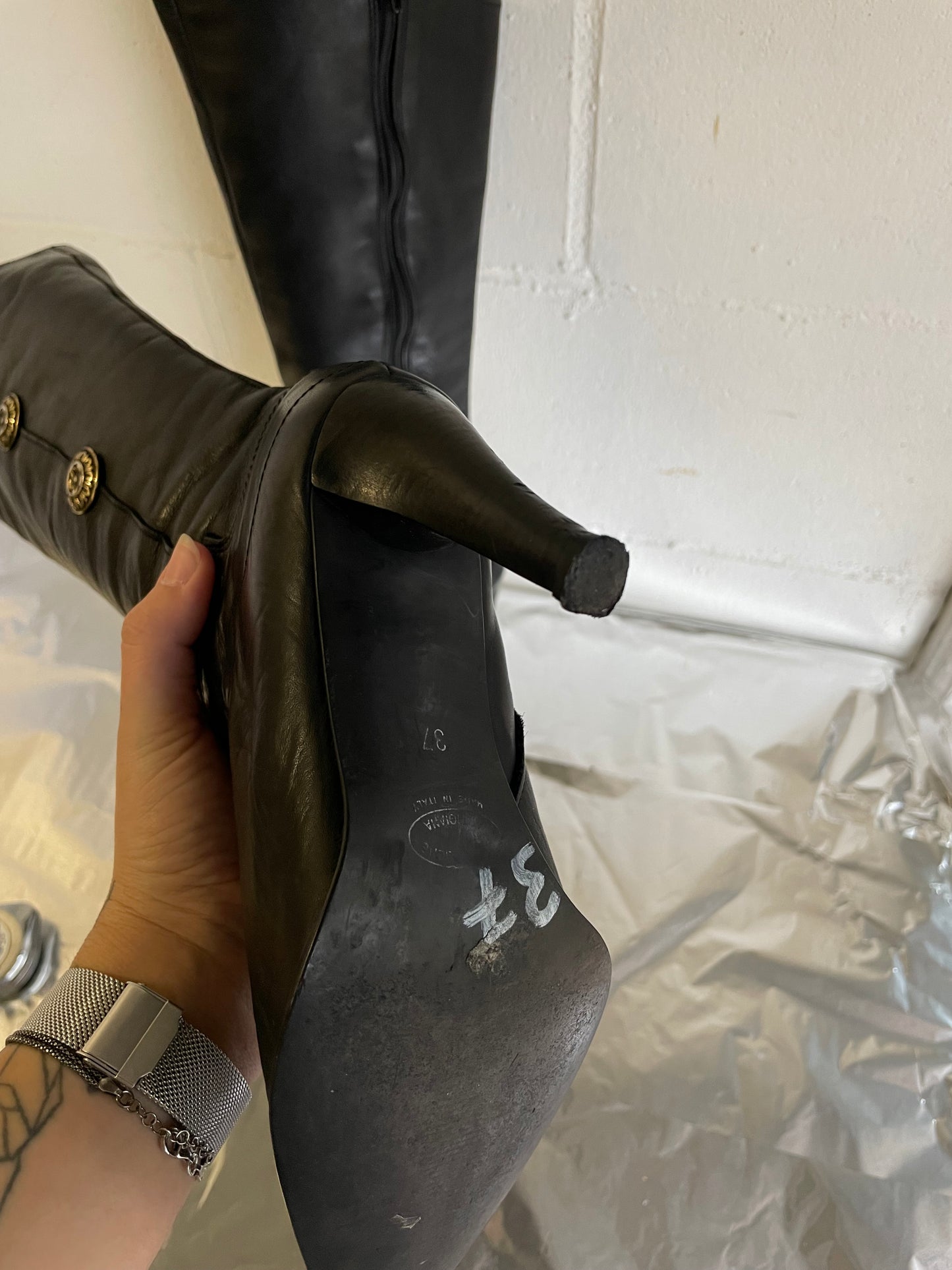 EU 37 - Stivale vintage vera pelle nero al ginocchio, tacco 8cm