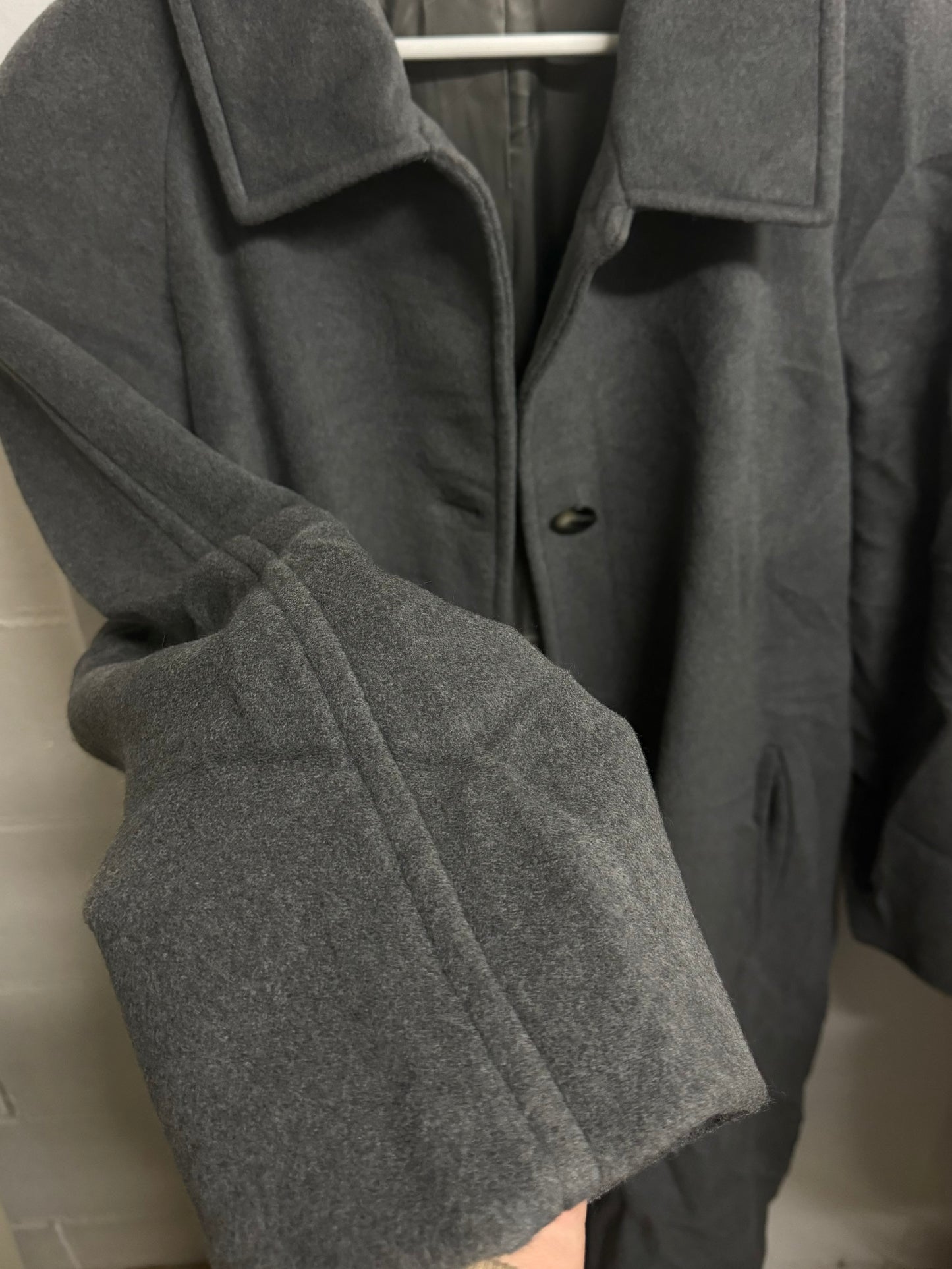Cappotto sartoriale lungo monopetto grigio fumo, 100% lana