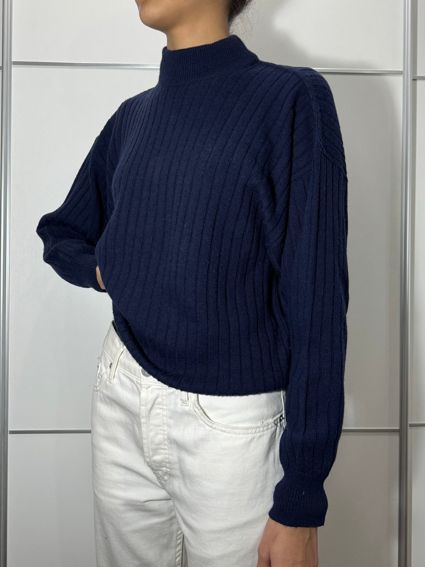 Dolcevita a coste blu in misto lana