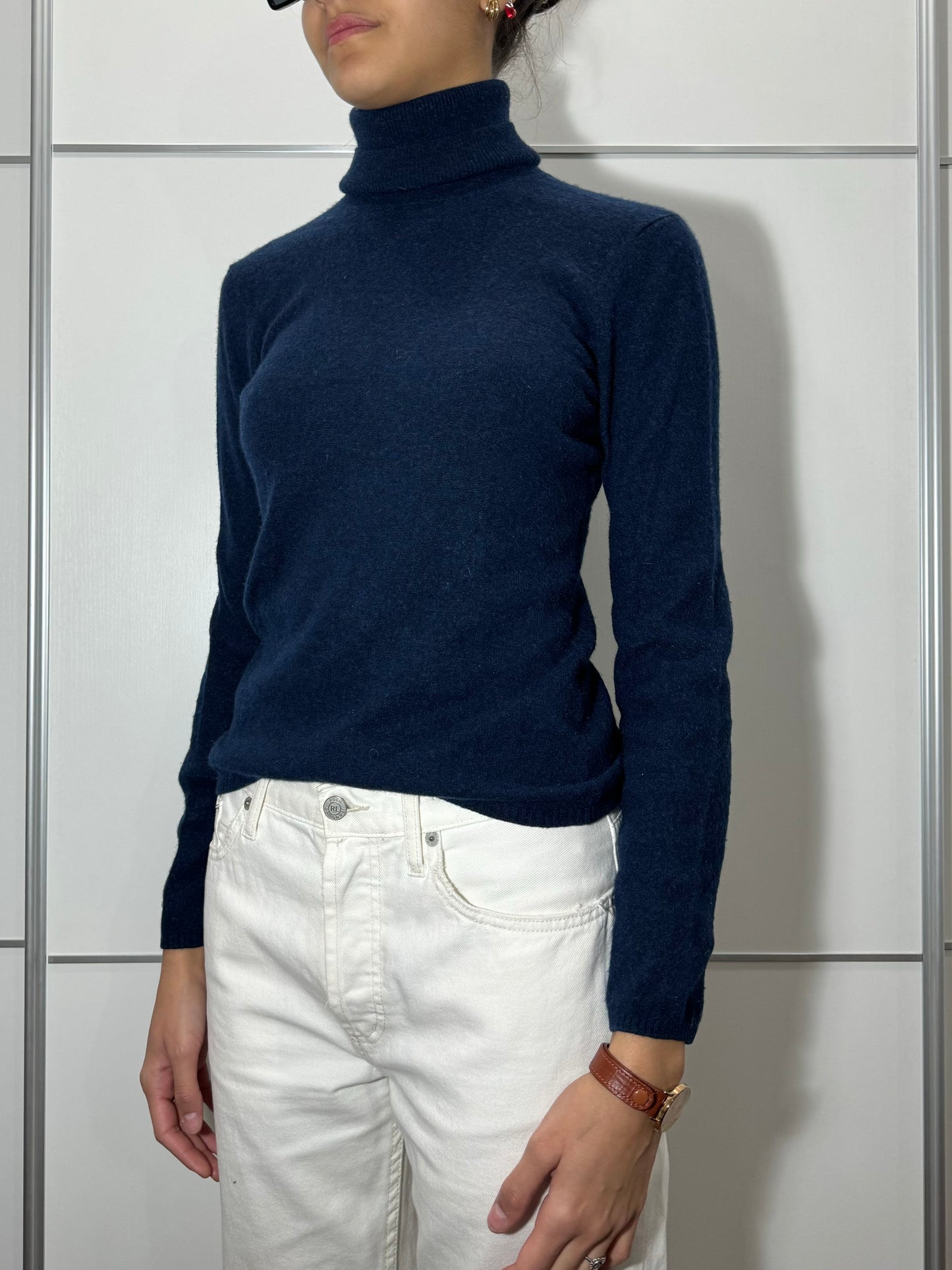 Dolcevita slim blu notte in lana merino e cashmere