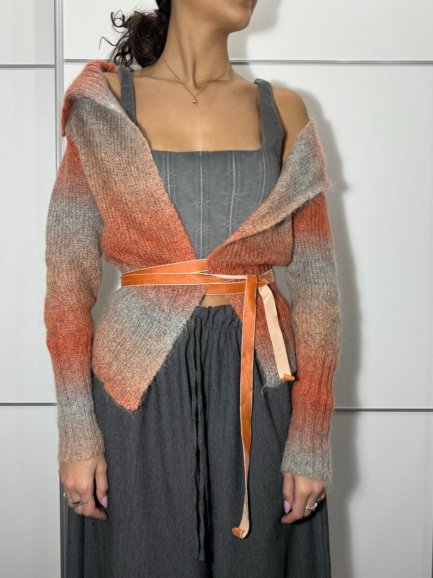 Cardigan sfumato Y2K in misto lana e mohair