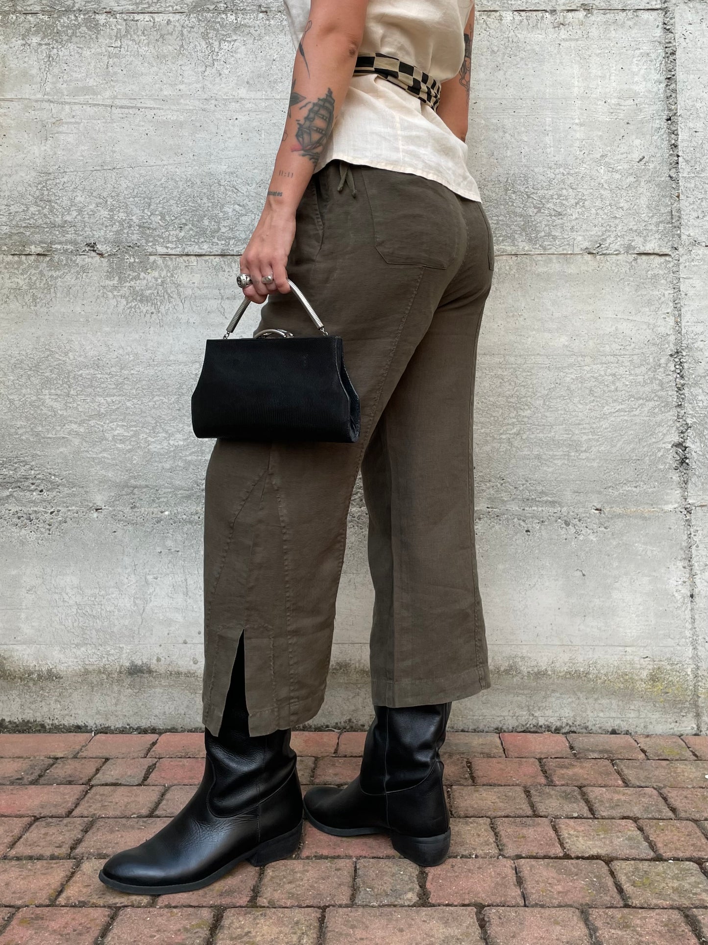 Pantalone capri ampio verde oliva 100% lino, Conte of Florence, taglia 42it