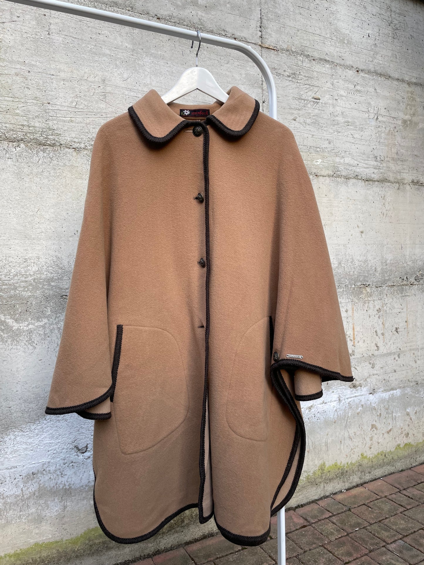 Mantella biscotto Steinbock 100% lana vergine