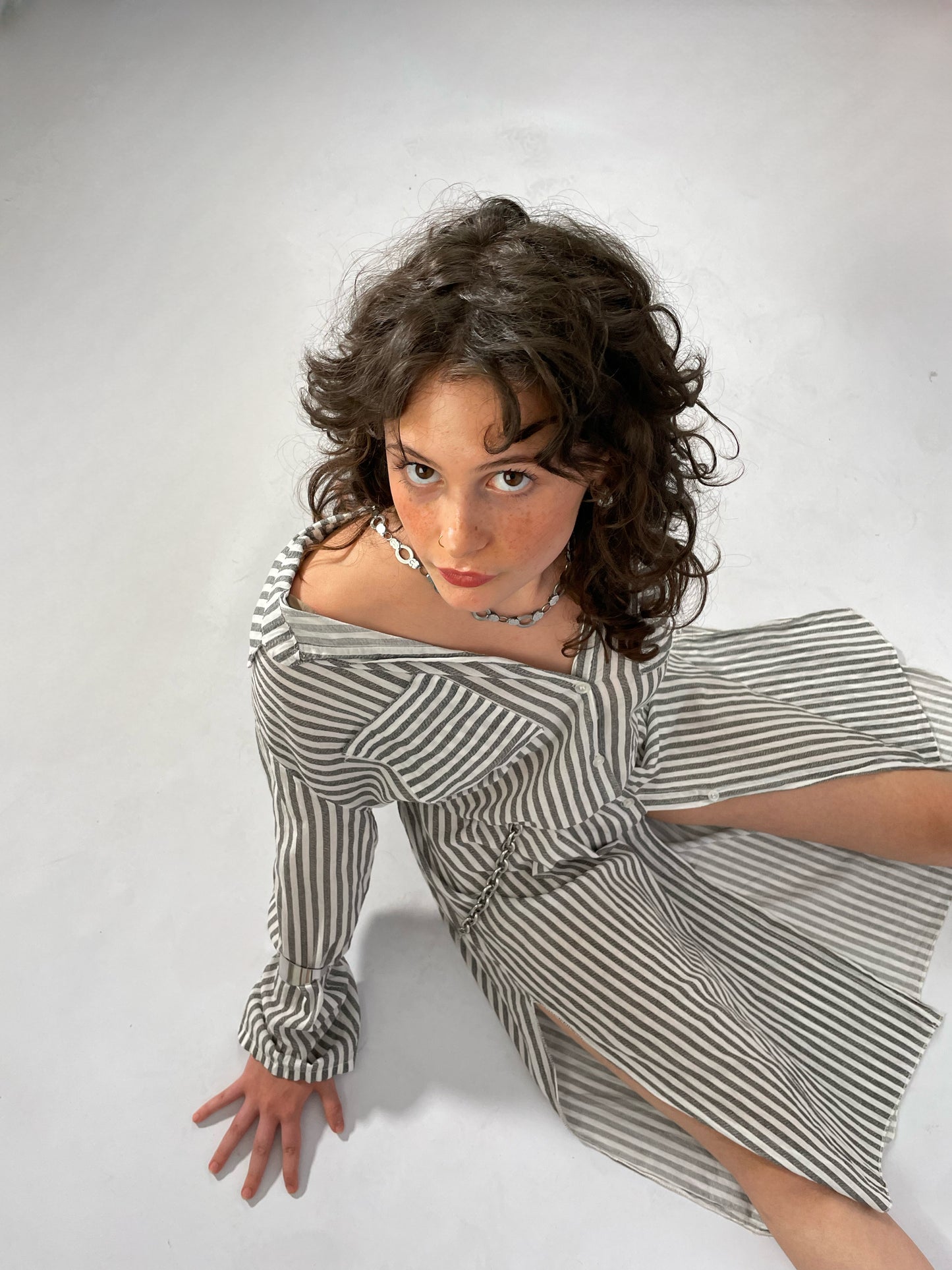 Maxi camicia lunghezza midi 100% cotone - righe bianco e grigio - taglia unica