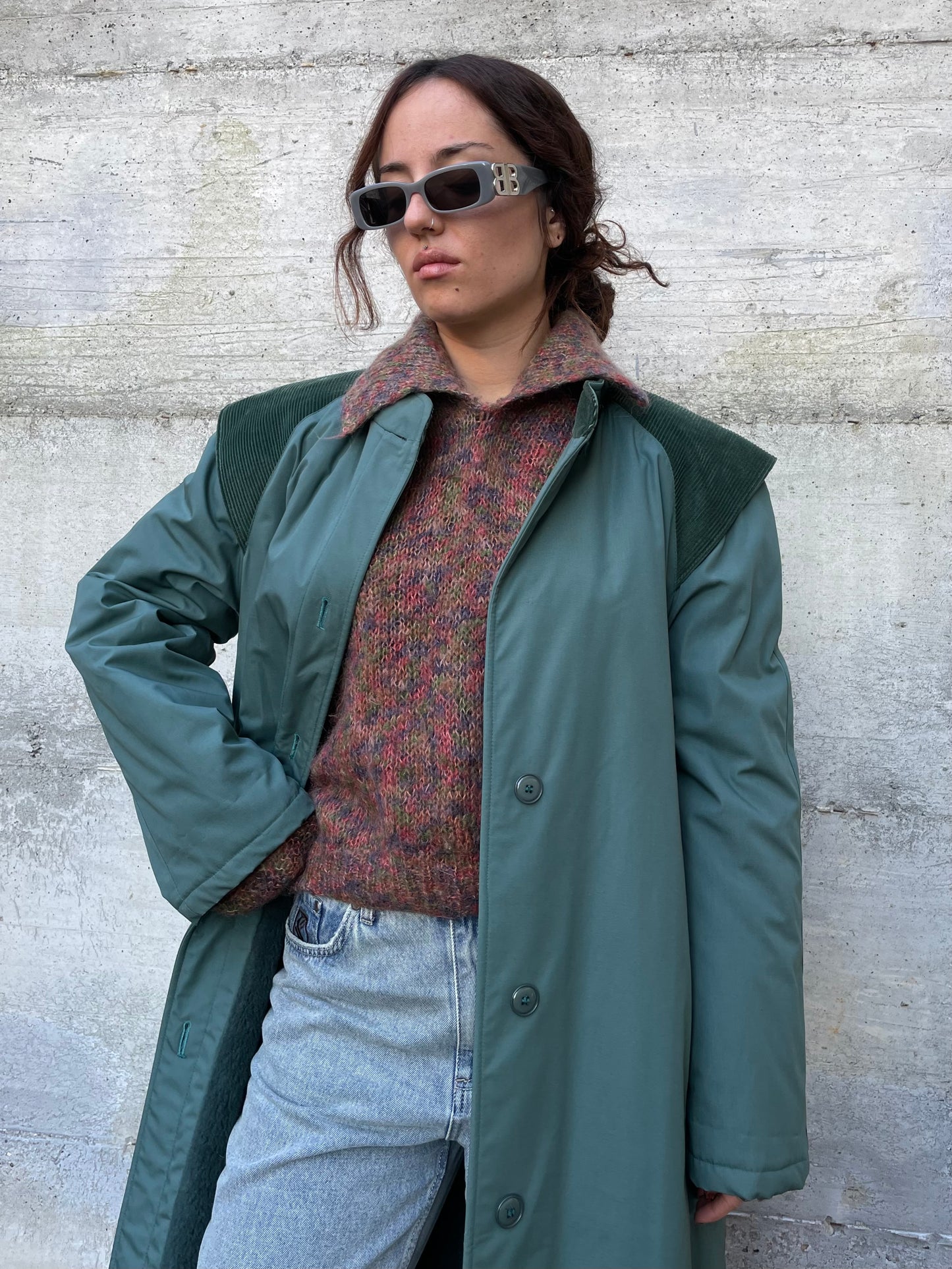 Trenchcoat invernale imbottito con cintura