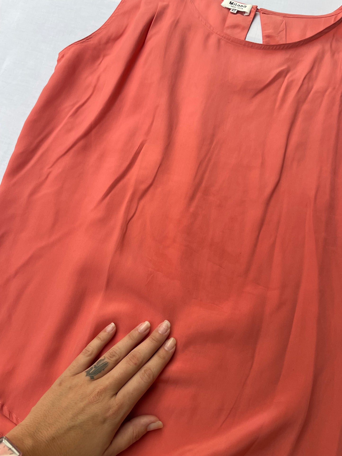 Top scivolato in pura seta salmone - taglia M