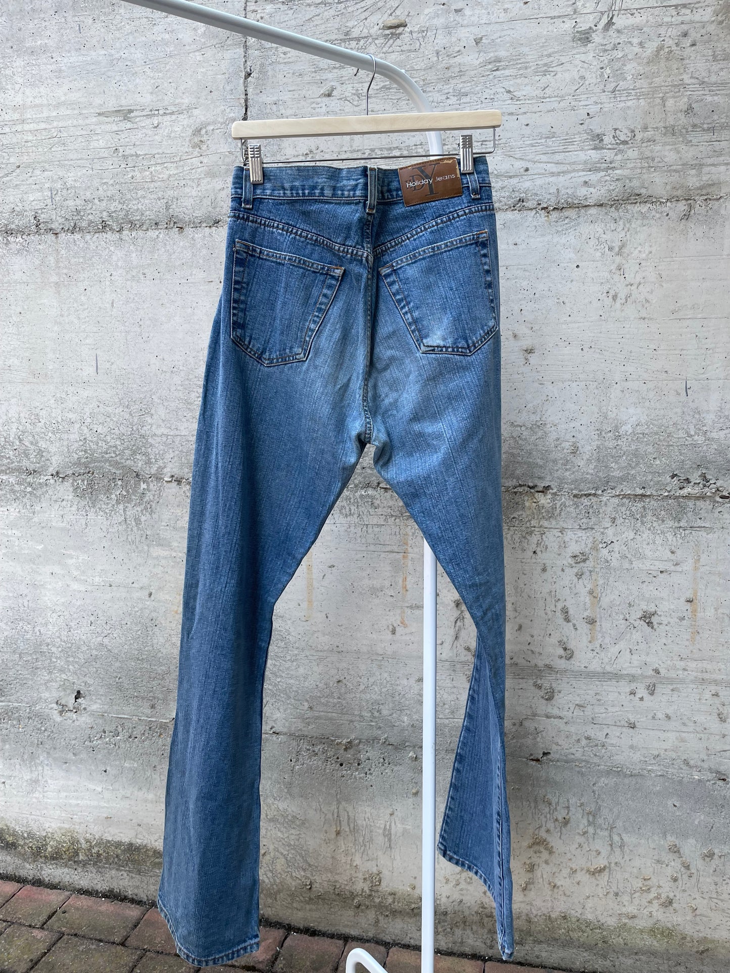 Jeans vintage lavaggio medio a zampa, taglia 42it