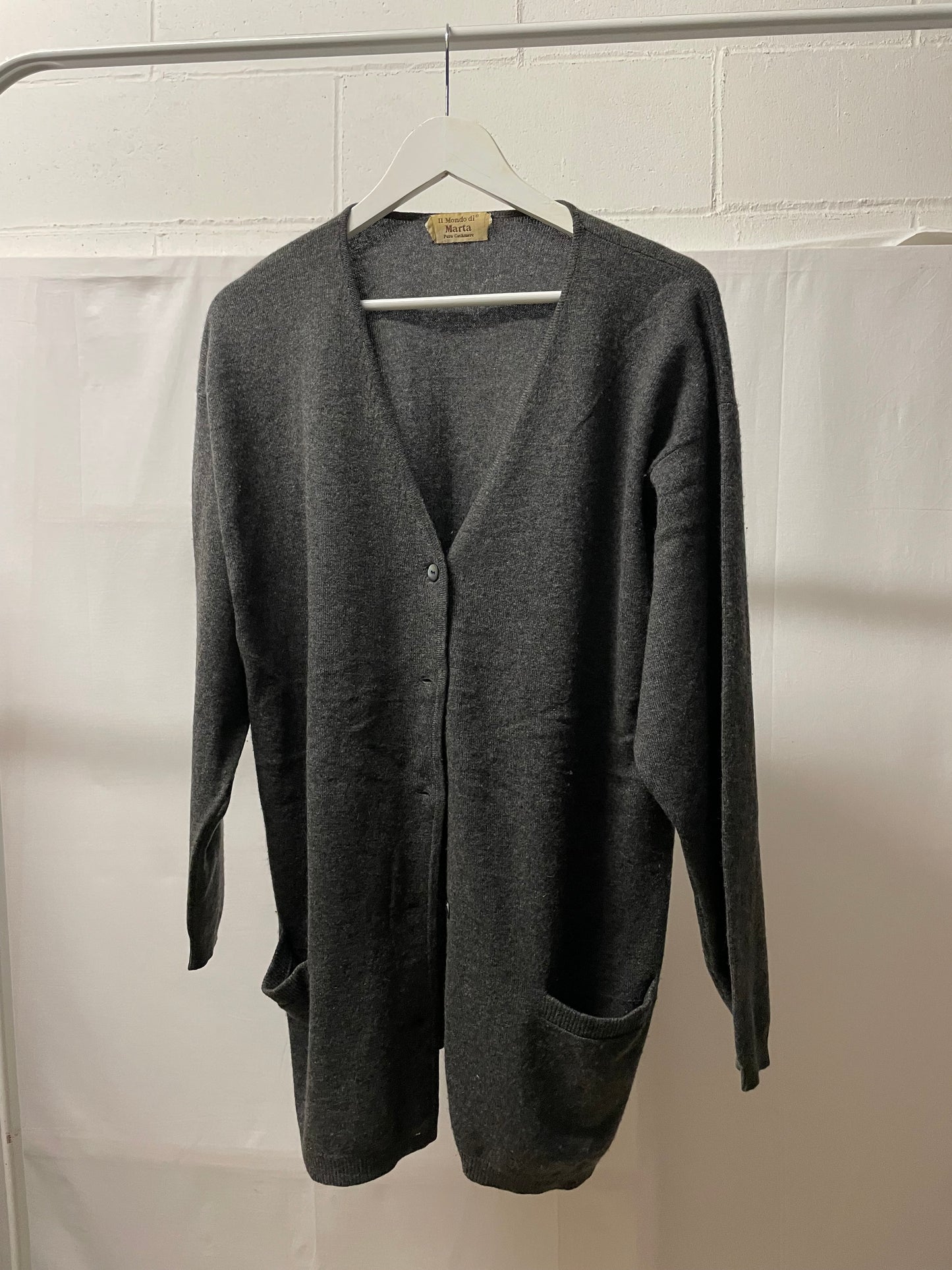 Cardigan sartoriale grigio 100% cashmere