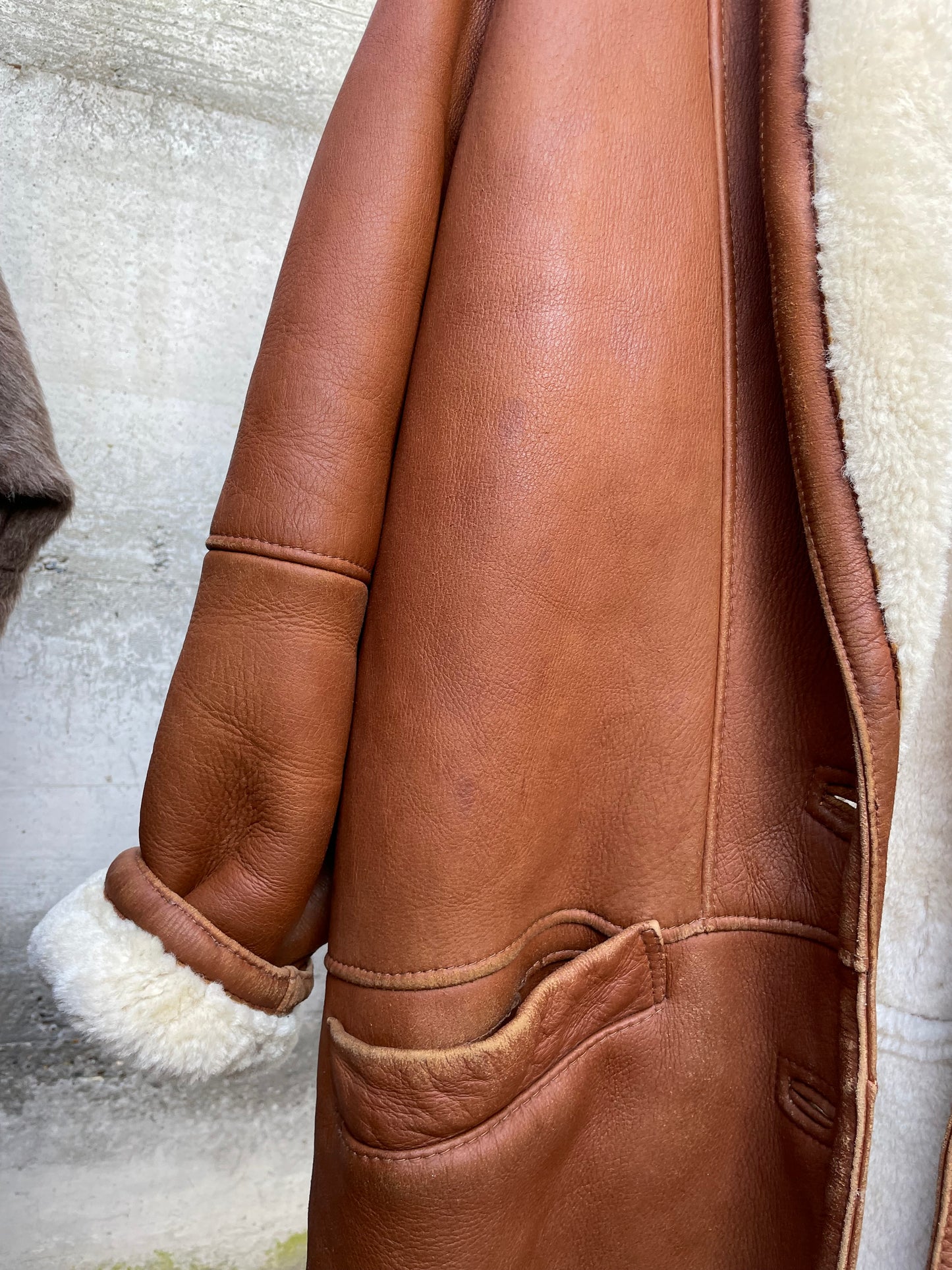 Montone Shearling originale a pelo bianco con esterno in pelle rame, taglia 48it donna